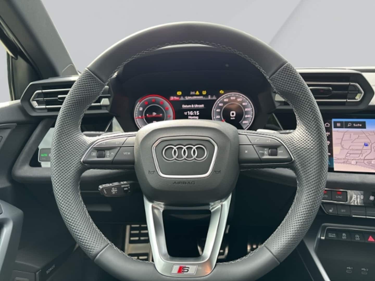 Bild über Audi A3 Sportback TFSI 110 kW S tronic - für weitere Informationen kontaktieren Sie den Audi Partner