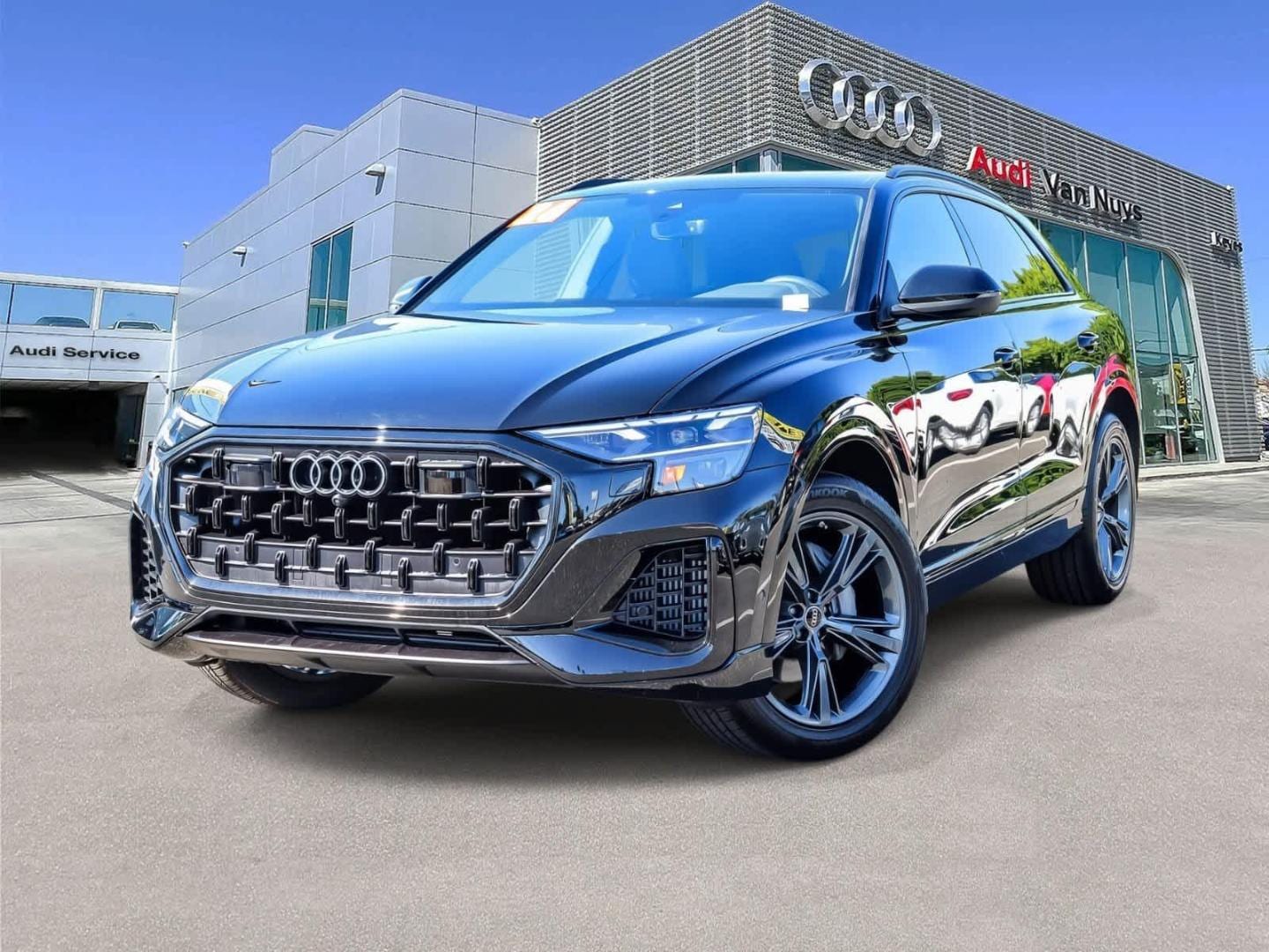 2026 Audi Q8