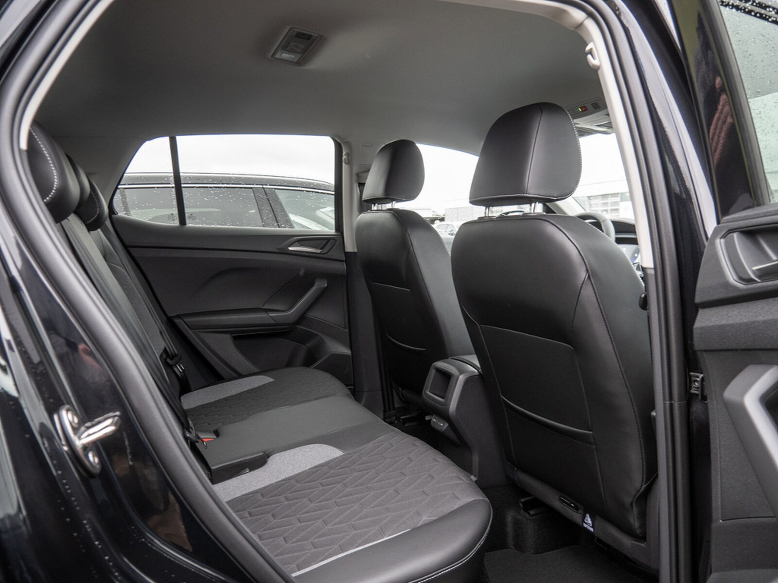 Volkswagen T-Cross – Bild 4