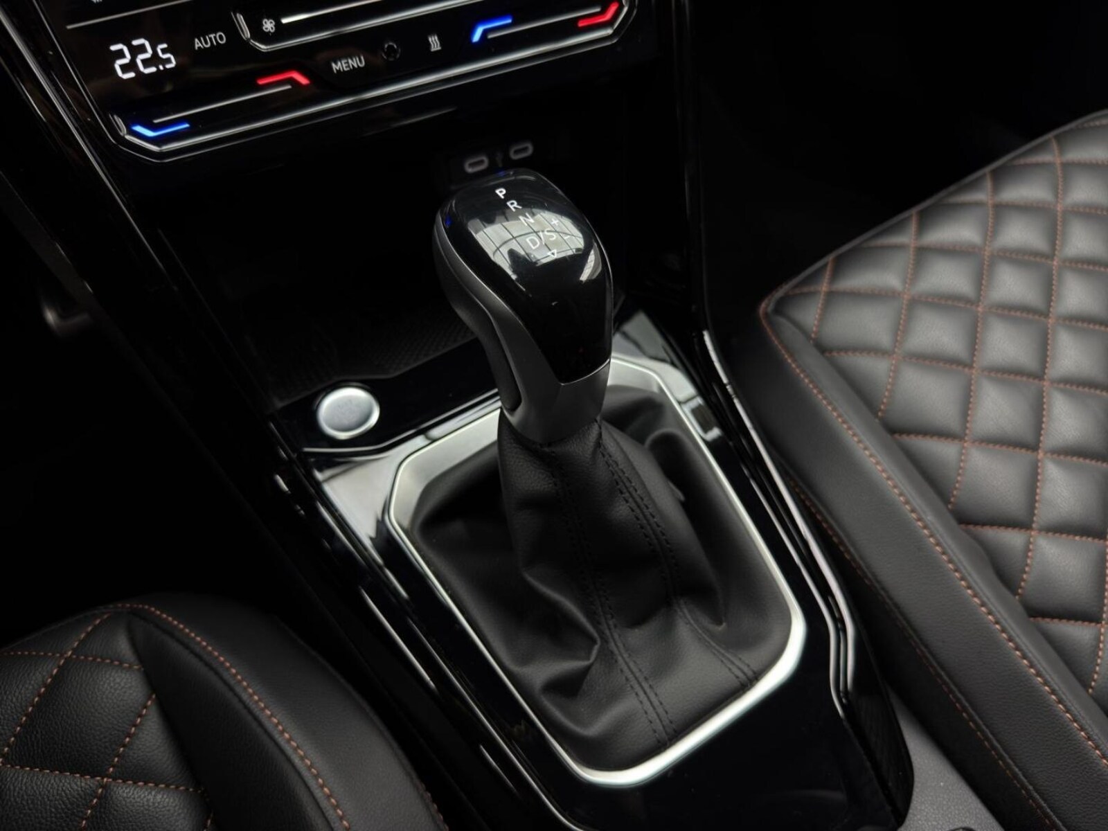 Volkswagen T-Roc Cabriolet – Bild 6