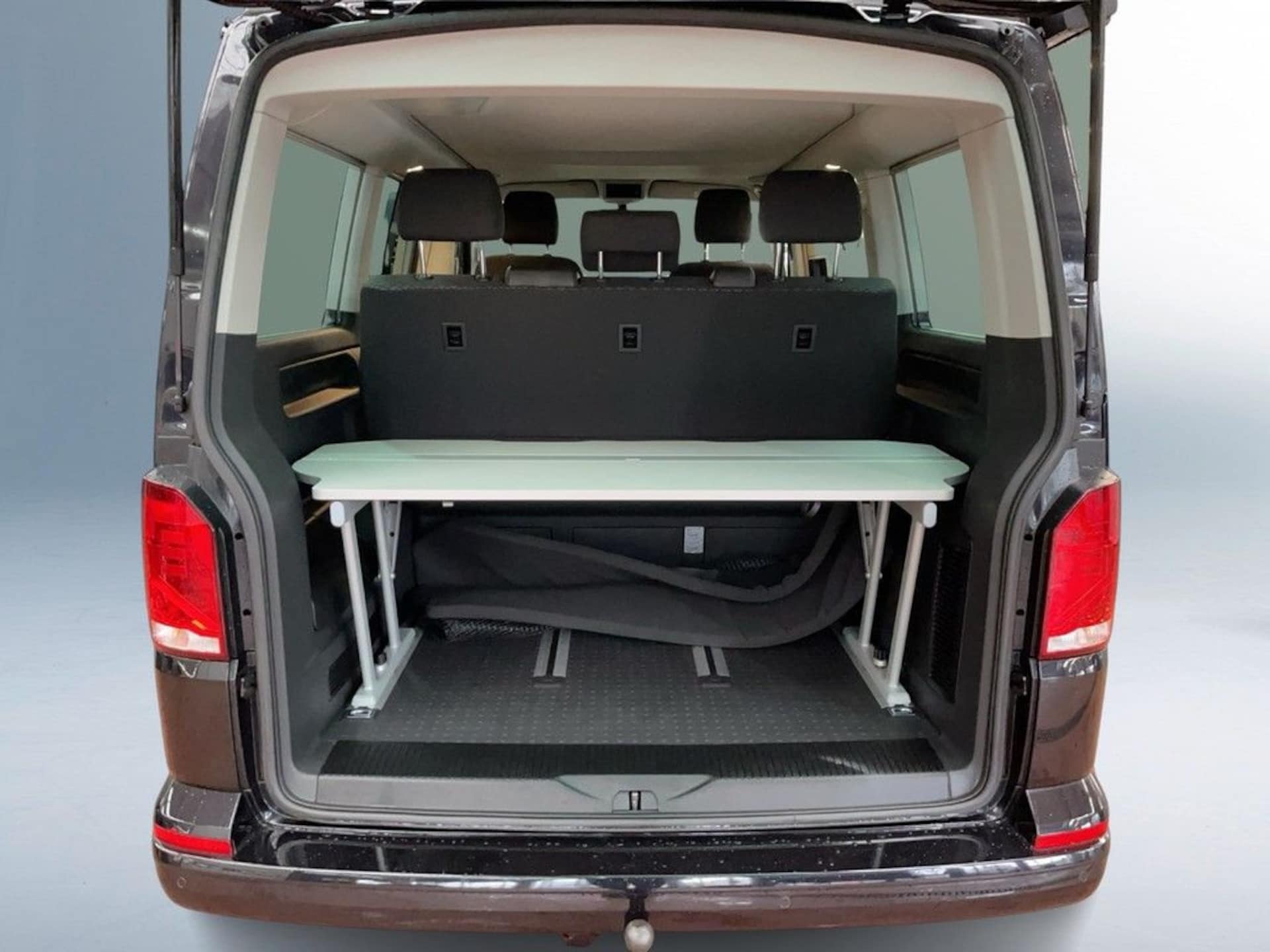 Volkswagen T6.1 California Beach