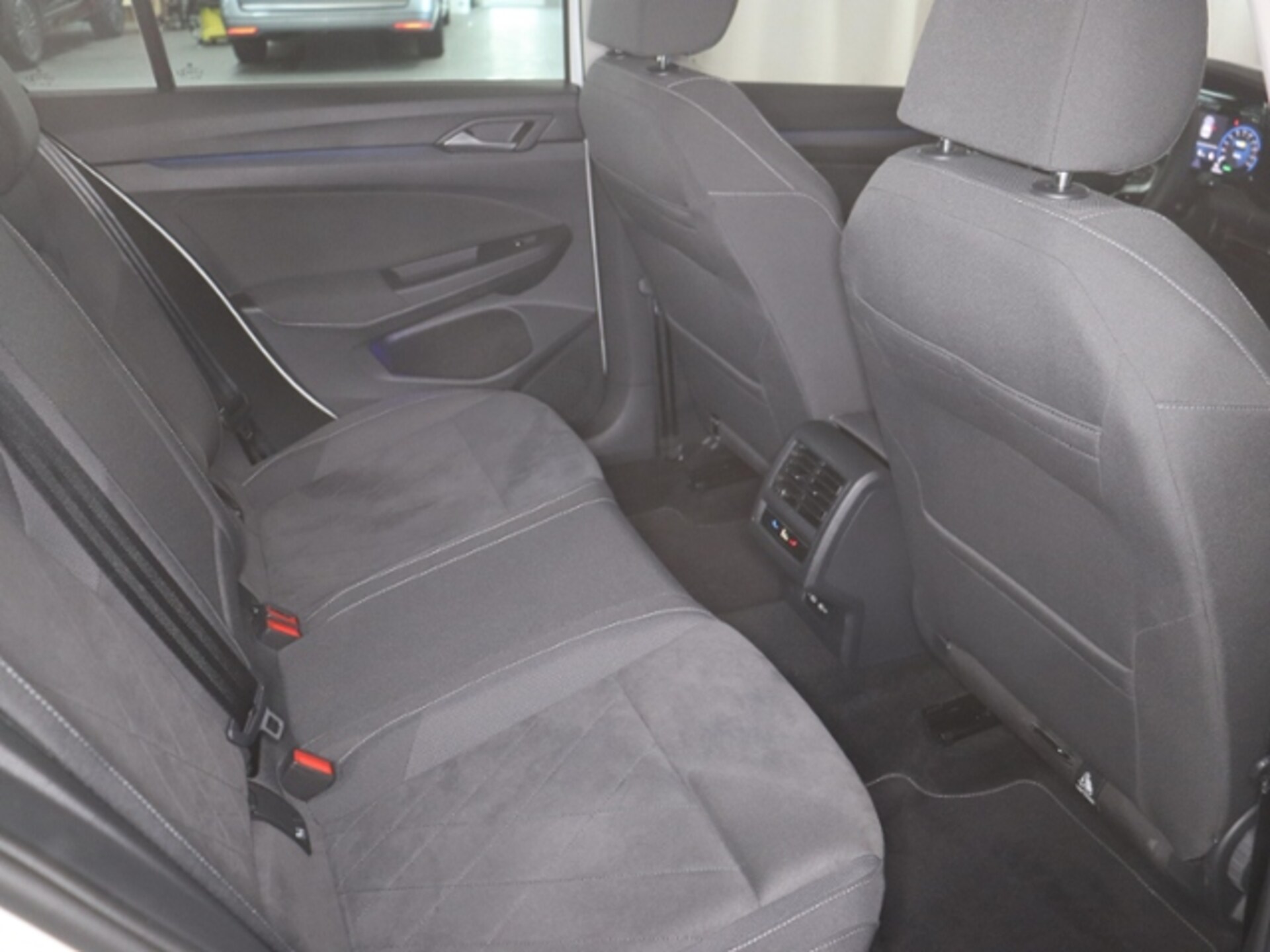 Volkswagen Golf Style