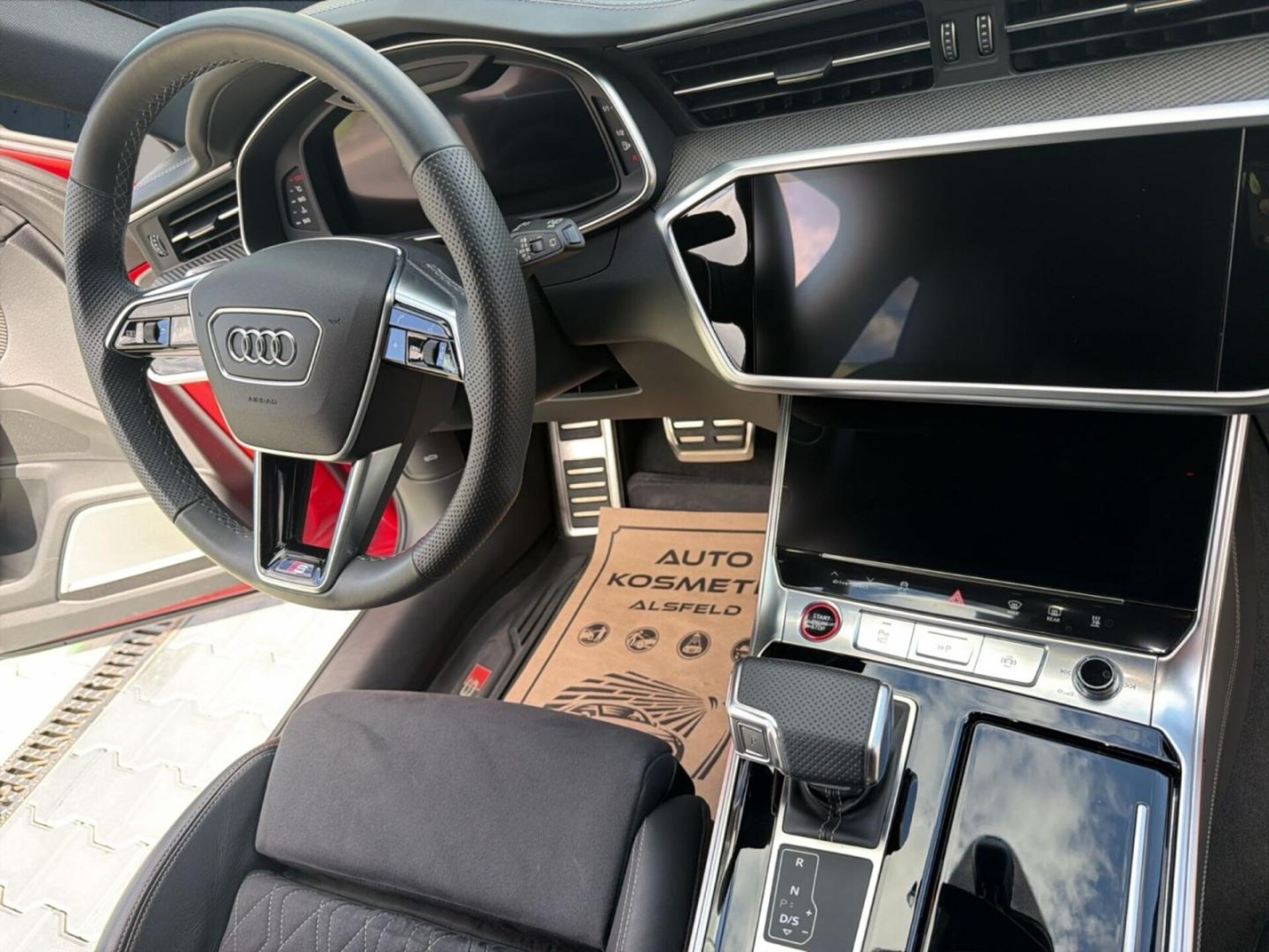 Audi S6 Avant