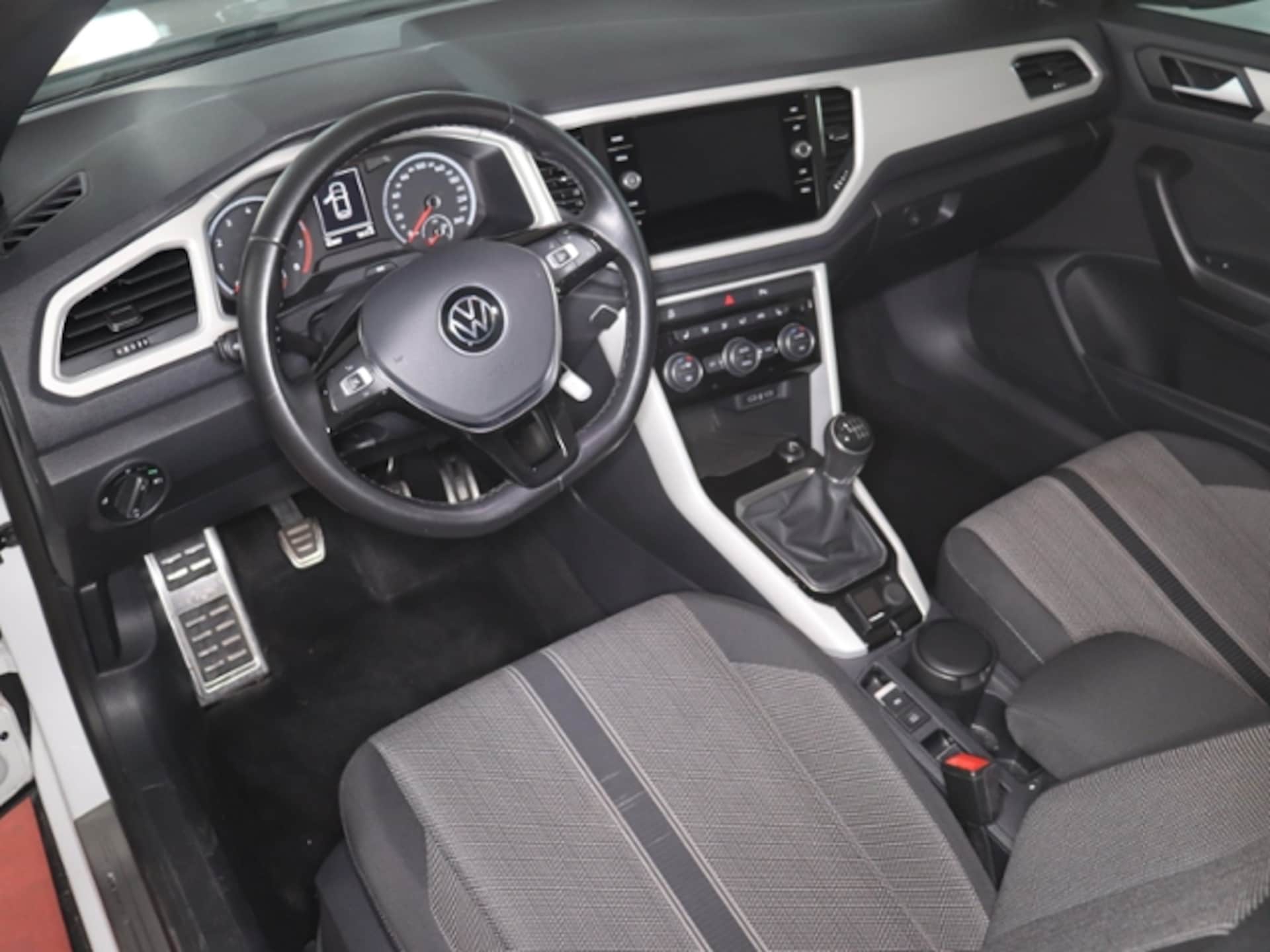Volkswagen T-Roc Cabriolet Style
