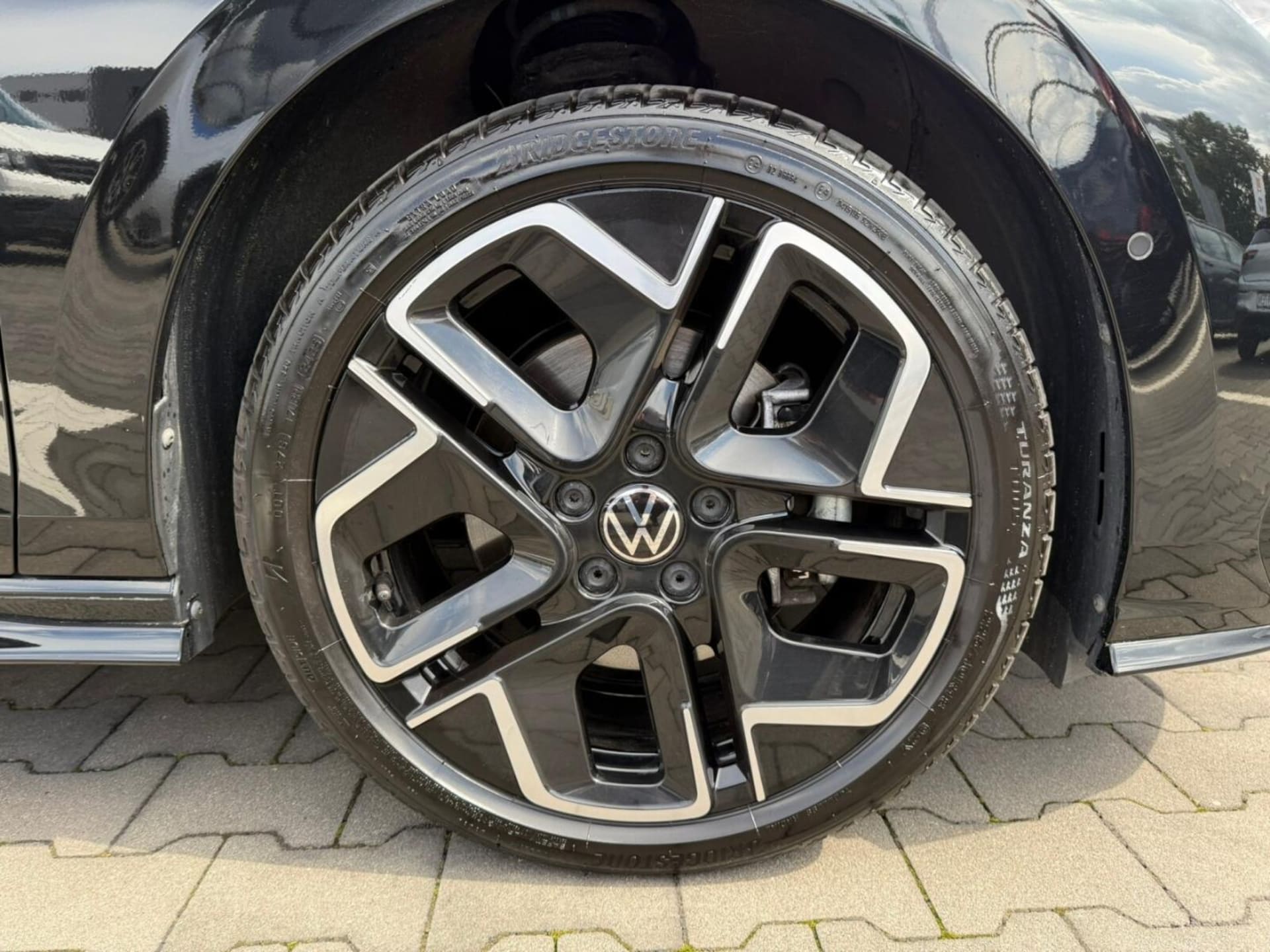 Volkswagen Golf Variant R-Line