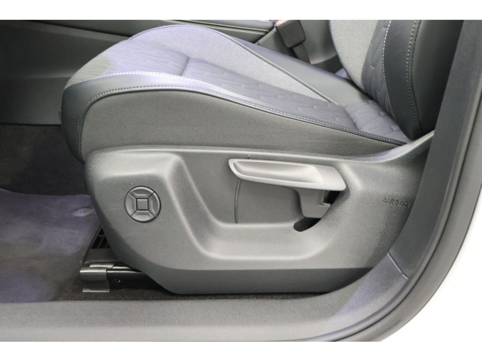 Volkswagen Tiguan – Bild 23