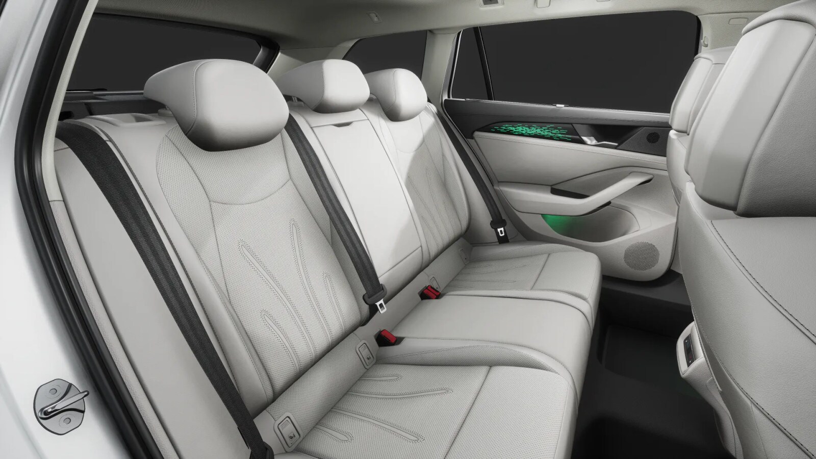 Volkswagen Passat – Bild 11
