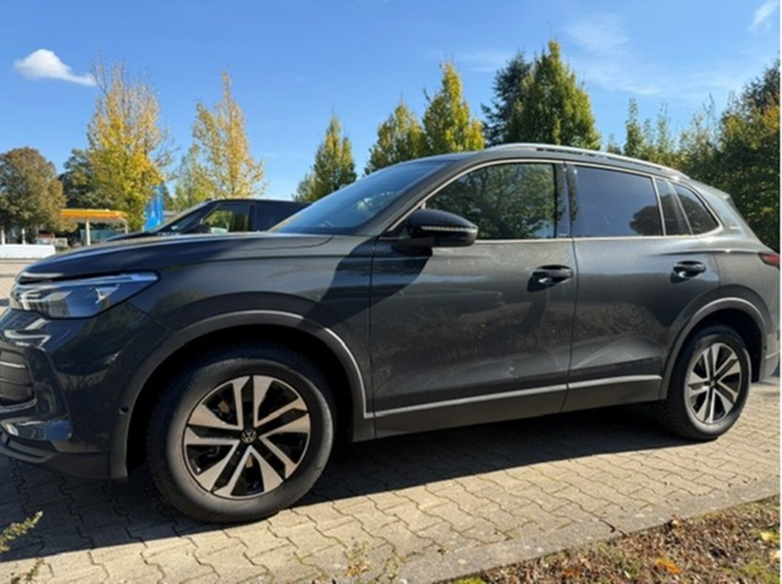 Volkswagen Tiguan – Bild 2