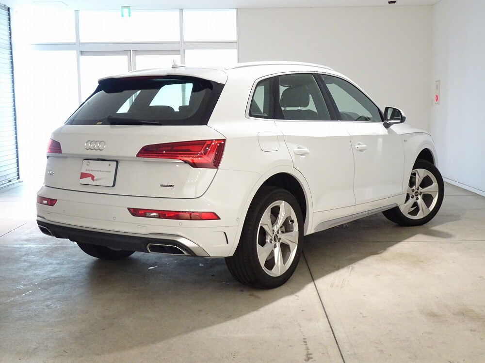 Image about Audi Q5 40 TDI quattro S line 150(204) kW(PS) S tronic