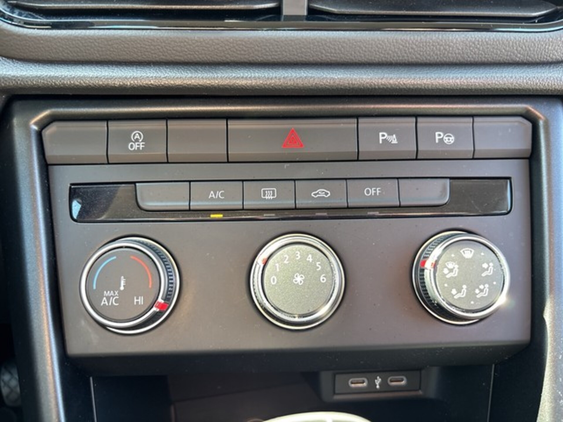 Volkswagen T-Roc Basis-Modell