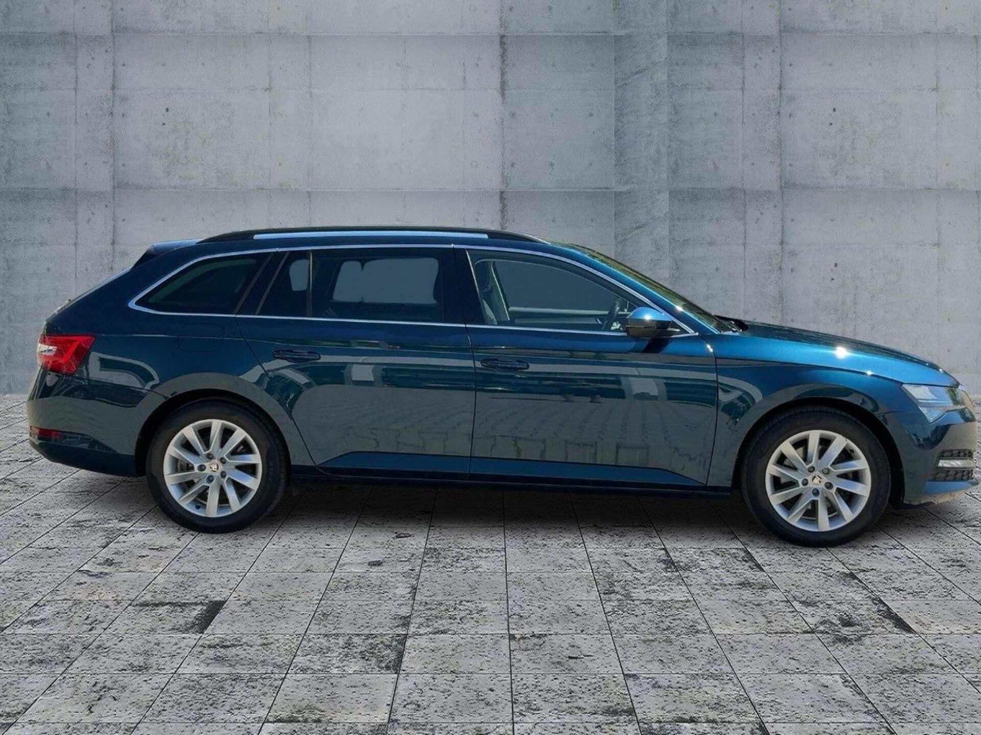 Skoda Superb Combi Ambition