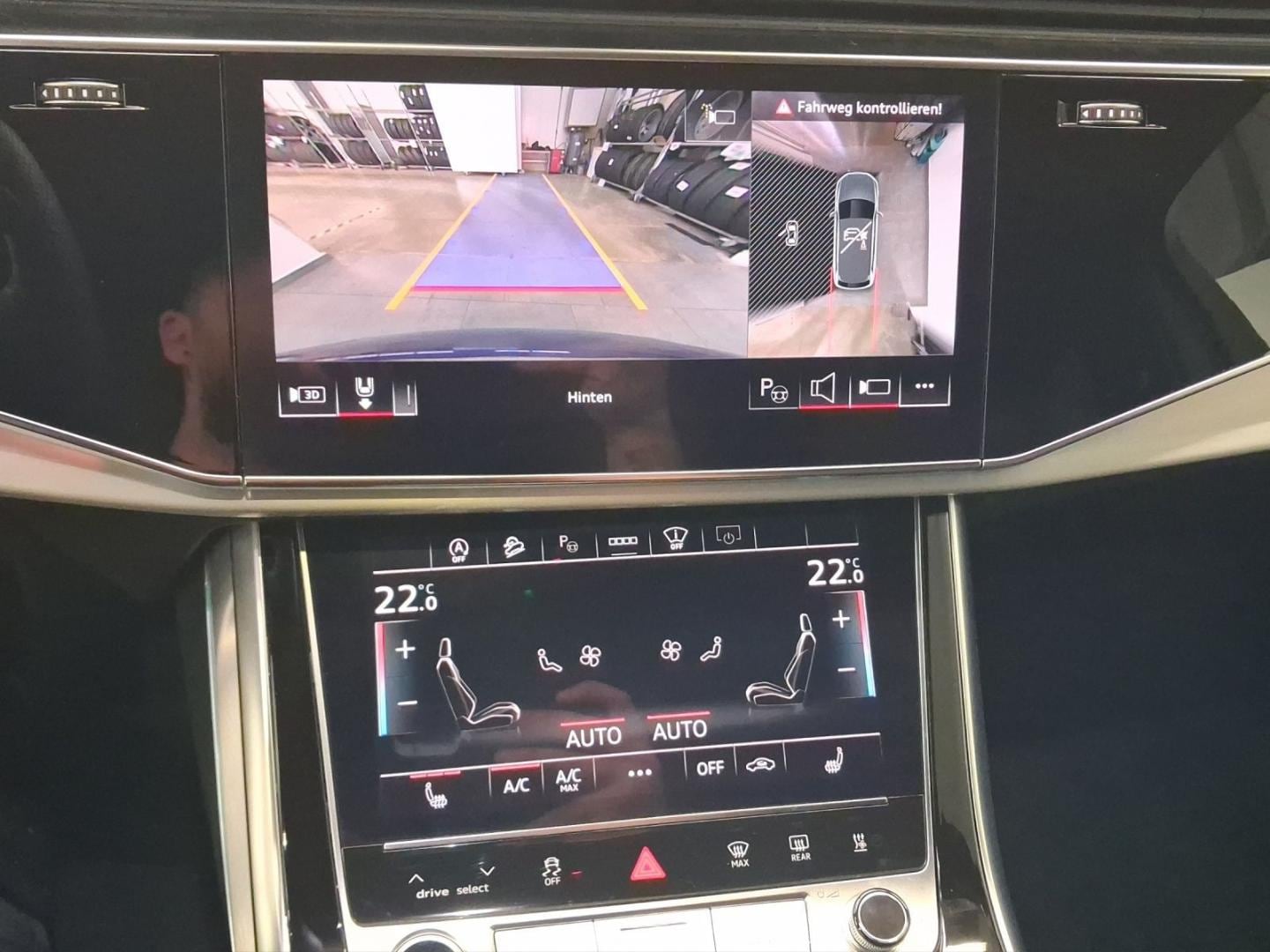 Bild über Audi Q7 SUV S line business TDI quattro 210 kW tiptronic - für weitere Informationen kontaktieren Sie den Audi Partner