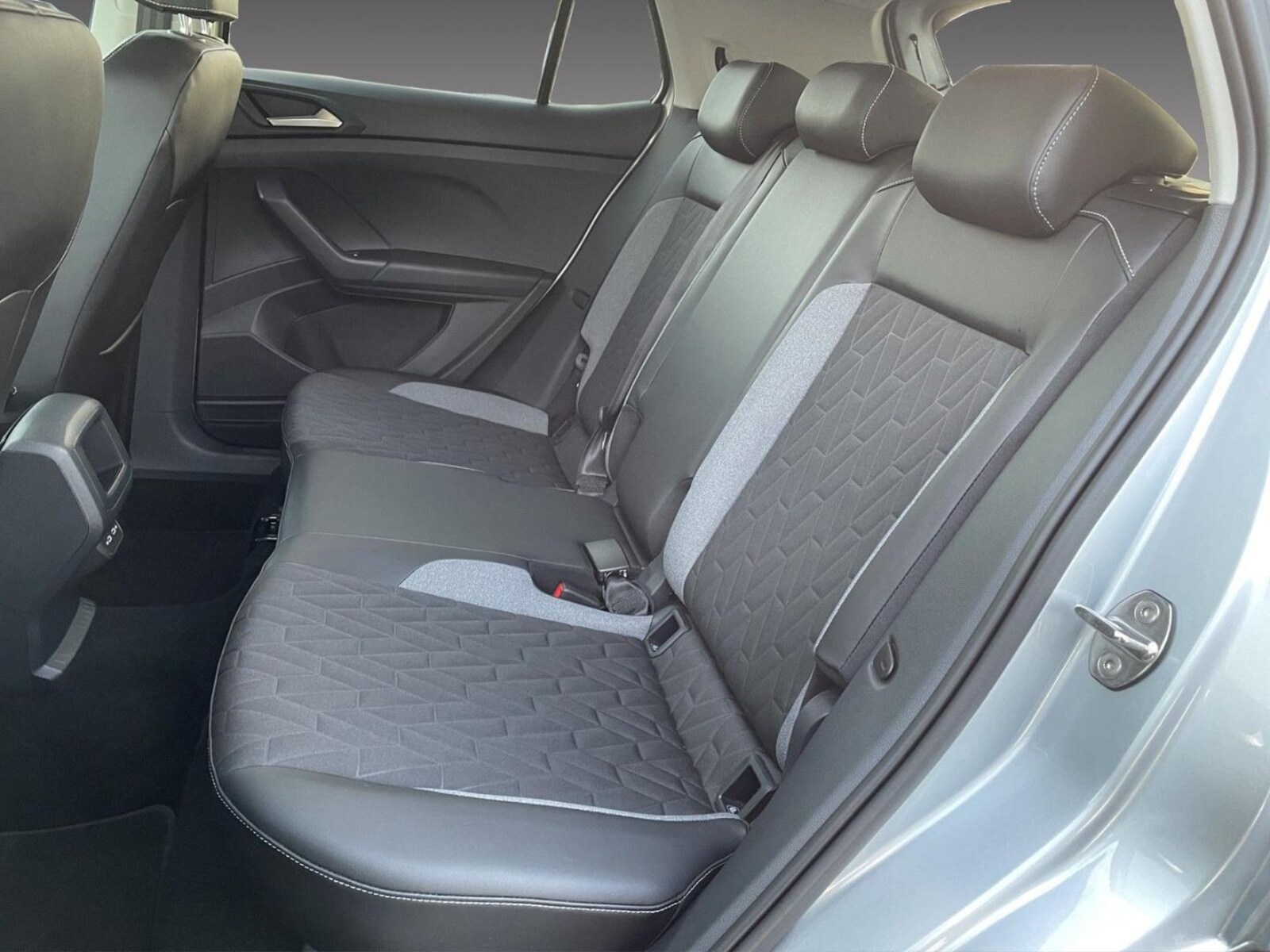 Volkswagen T-Cross – Bild 12