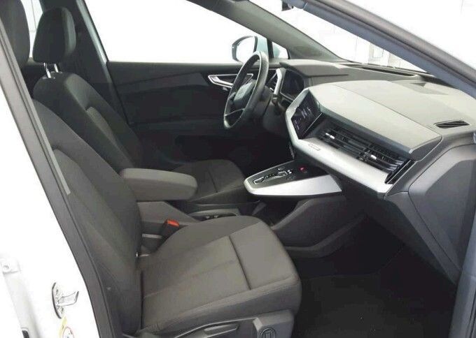 Image about Audi Q4 e-tron 40 e-tron