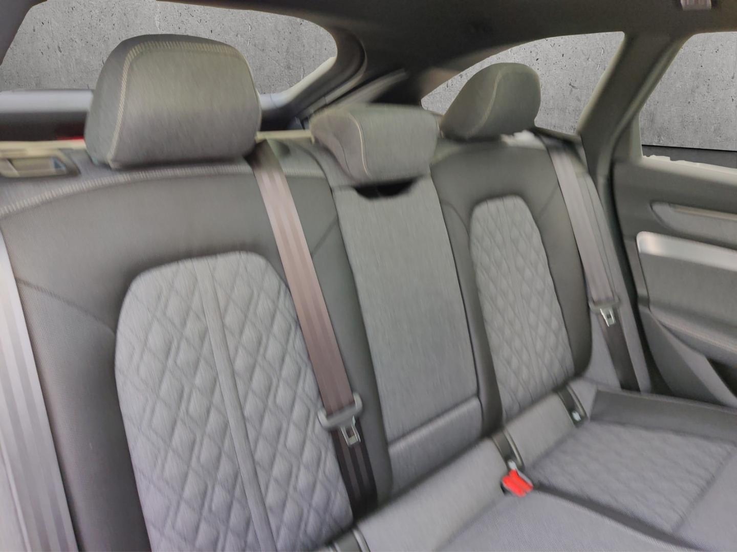 Bild über Audi A6 Avant edition one TDI quattro 150 kW S tronic - für weitere Informationen kontaktieren Sie den Audi Partner