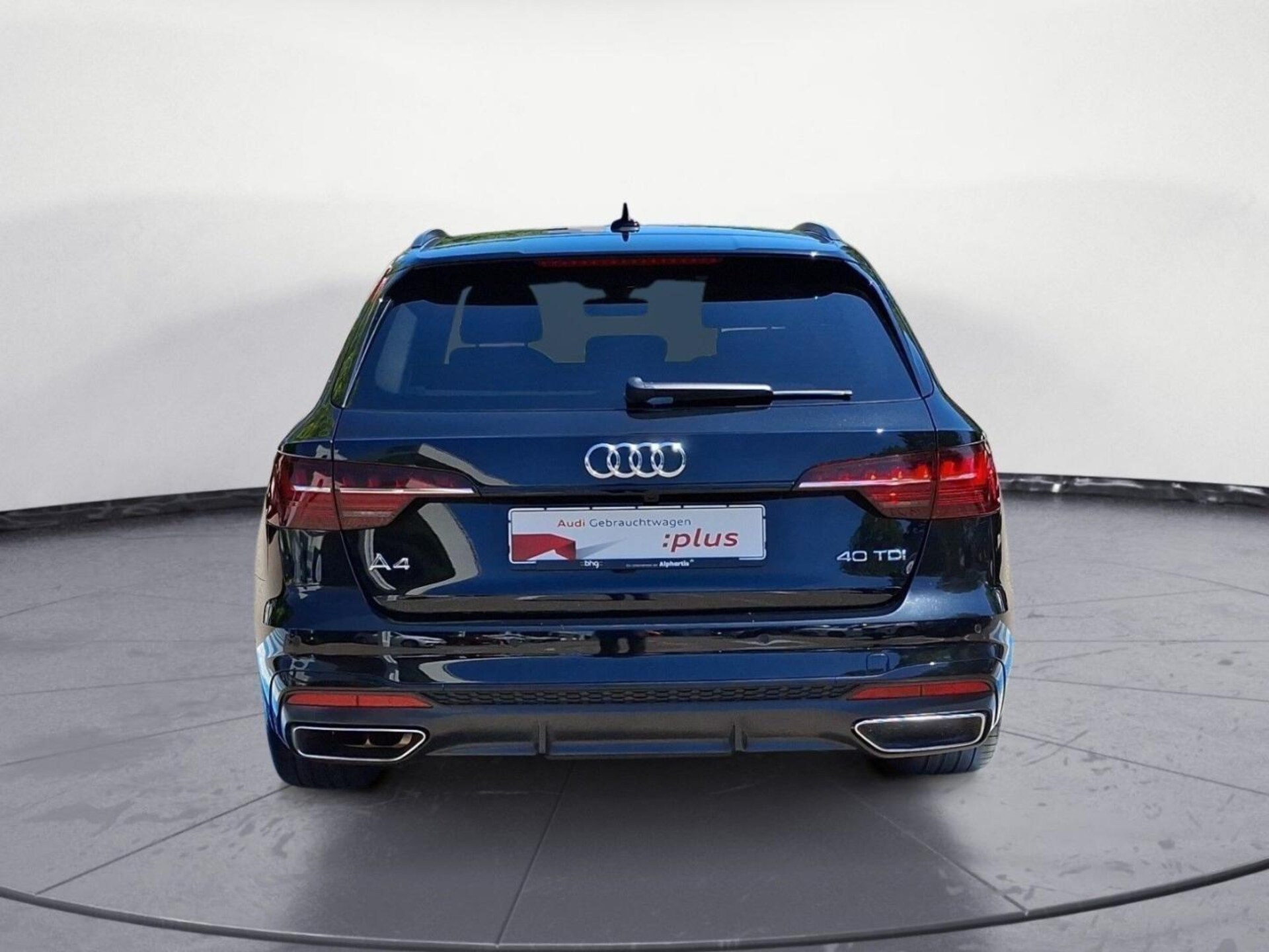 Audi A4 Avant S line