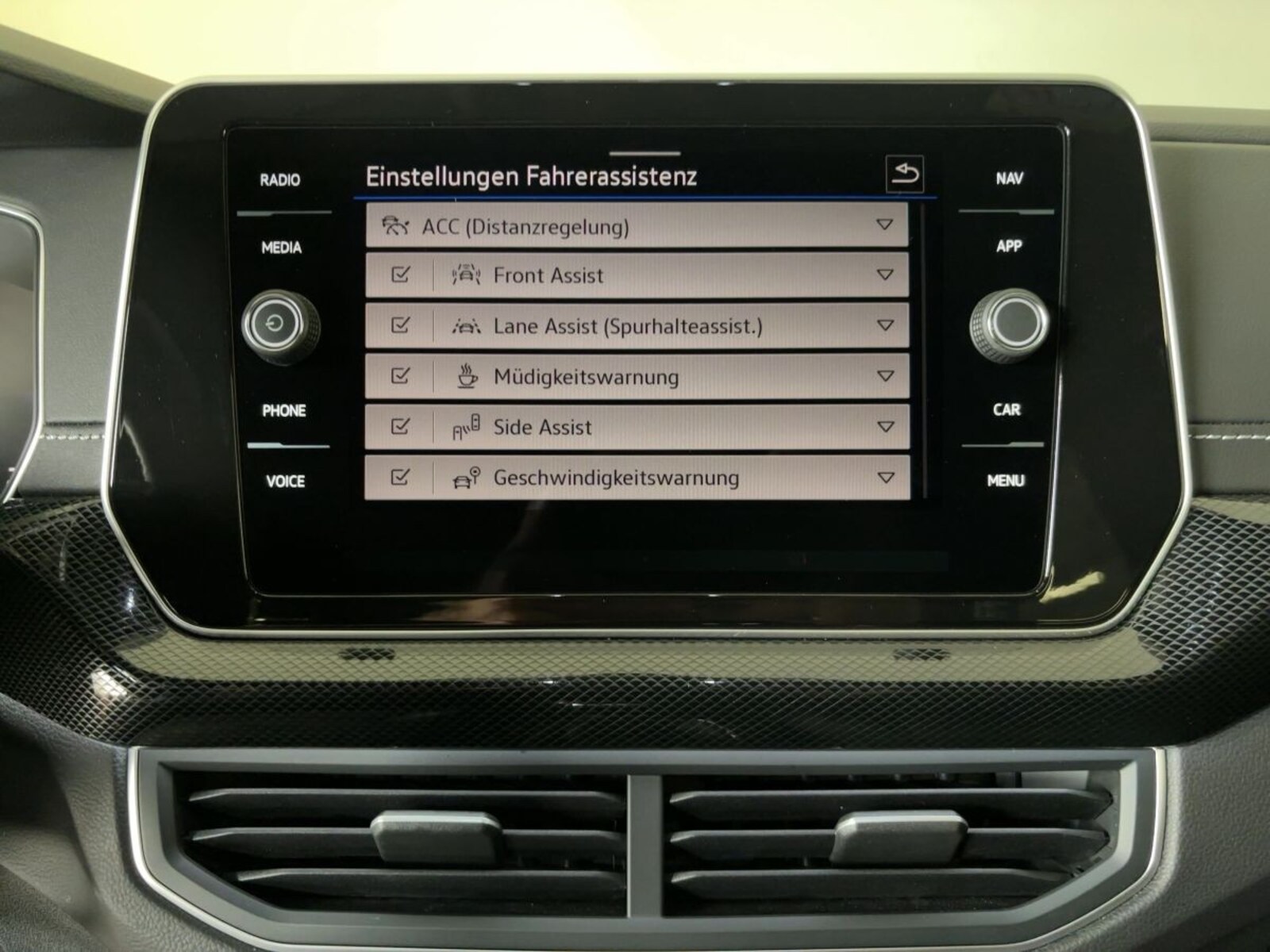 Volkswagen T-Cross – Bild 13