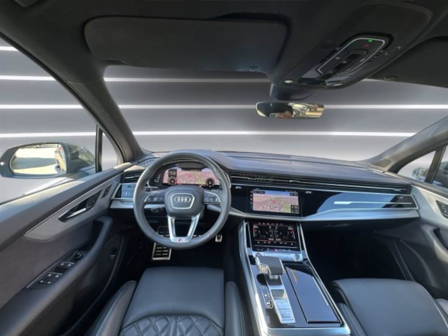 Bild über Audi SQ7 SUV TFSI quattro 373 kW tiptronic - für weitere Informationen kontaktieren Sie den Audi Partner