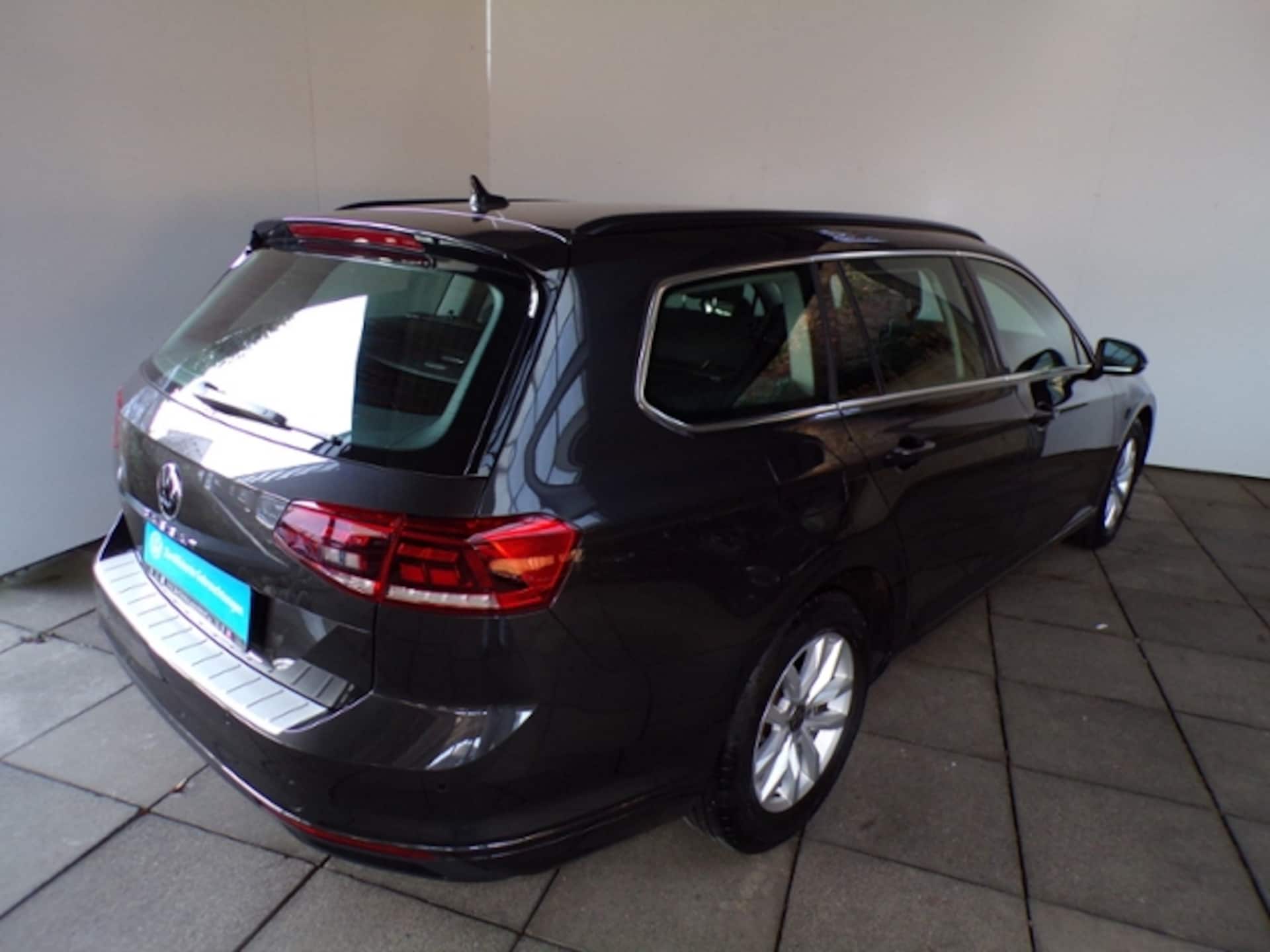 Volkswagen Passat Variant Business