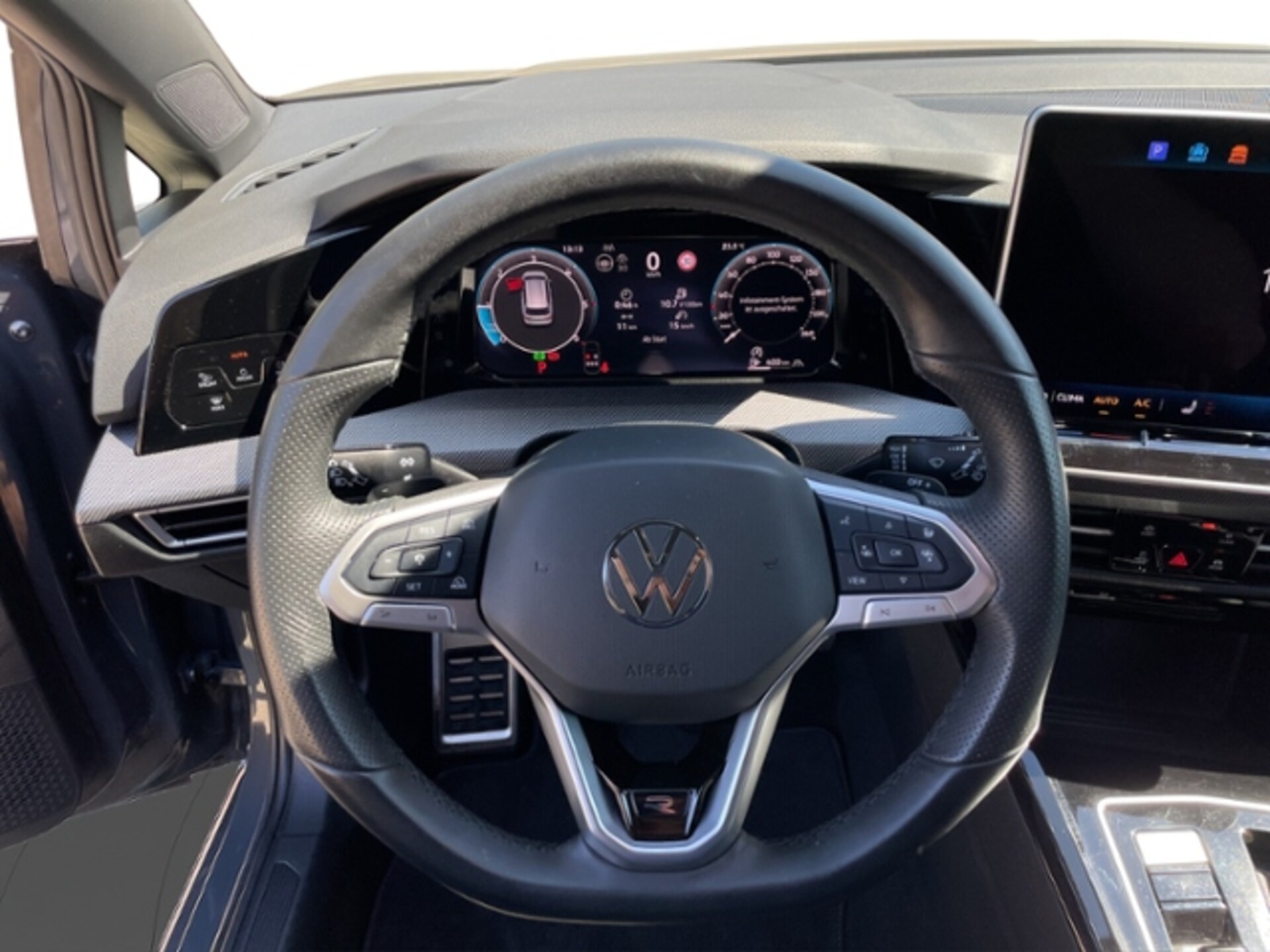 Volkswagen Golf Variant R-Line