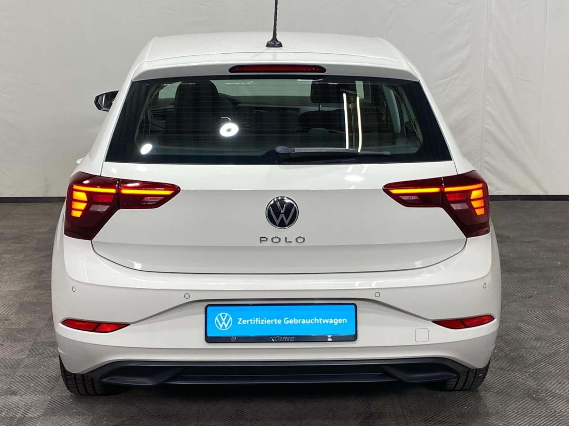 Volkswagen Polo Basis-Modell