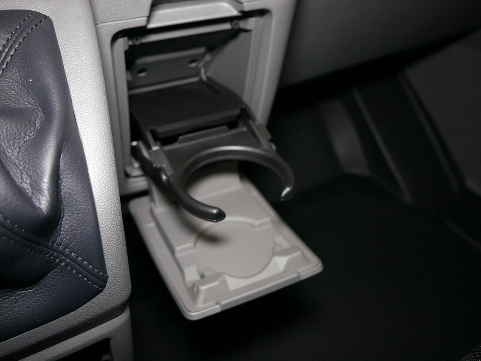Volkswagen Transporter Kasten kurzer Radstand – Bild 21
