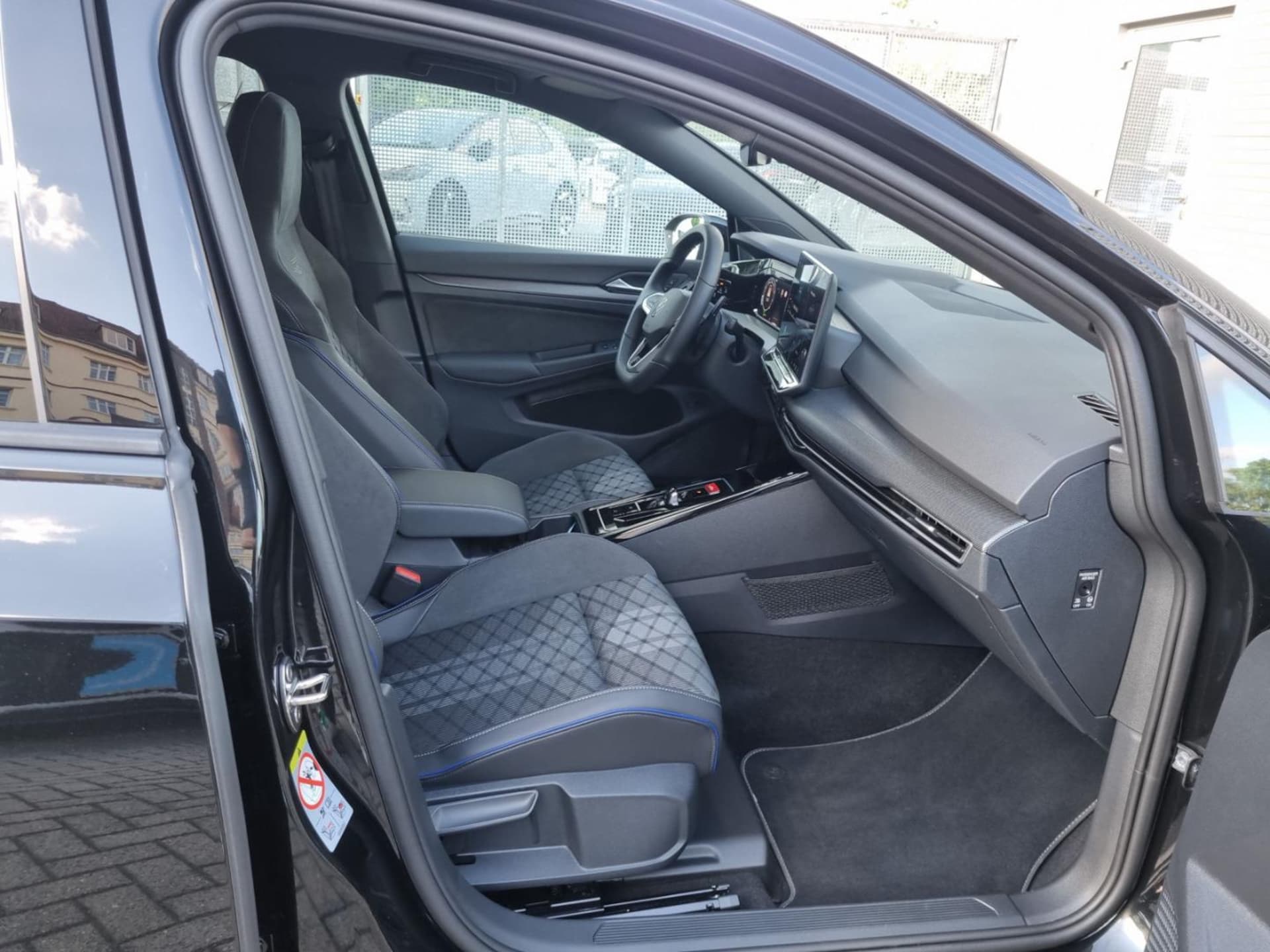 Volkswagen Golf Variant R-Line