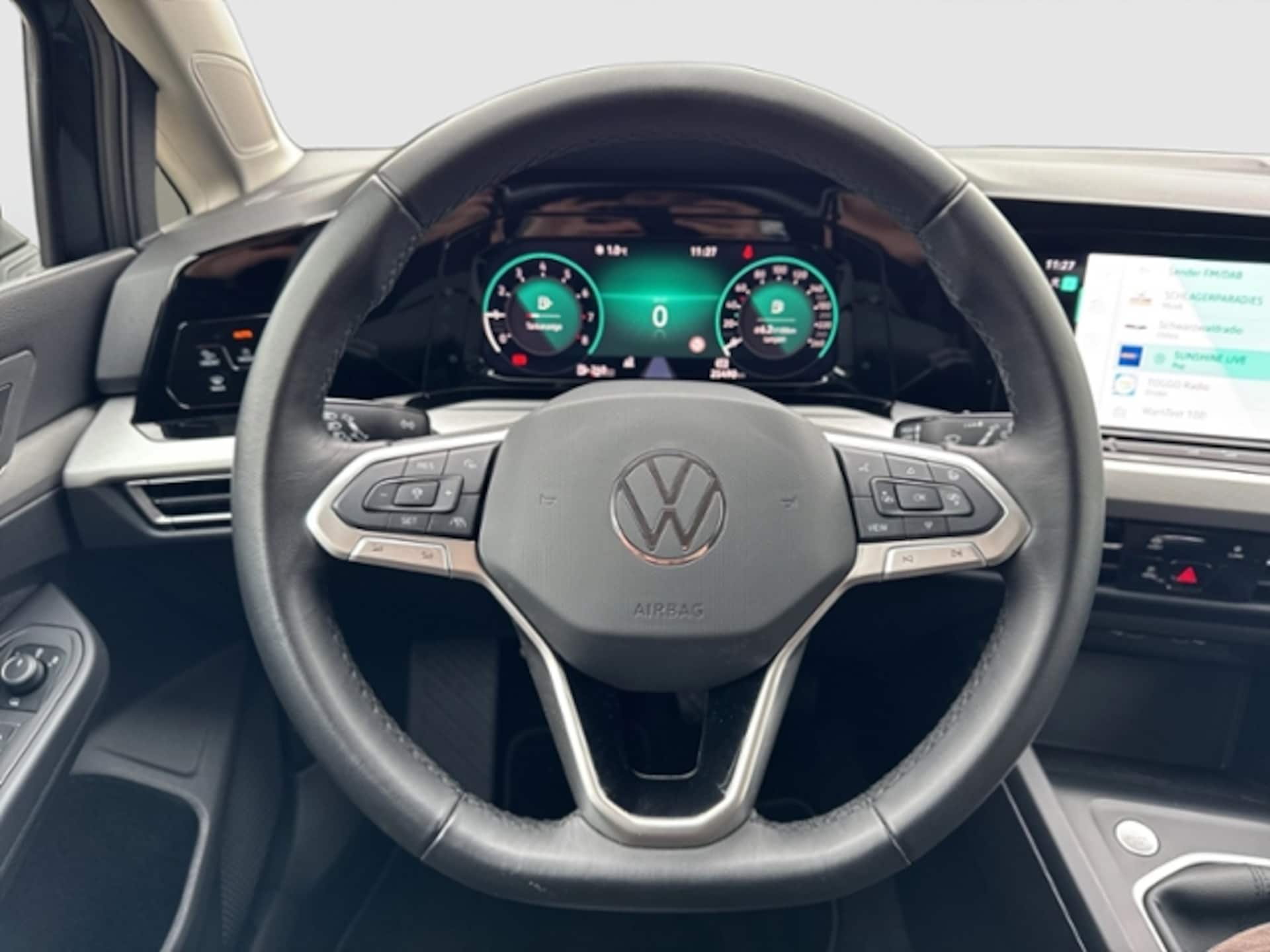 Volkswagen Golf Life