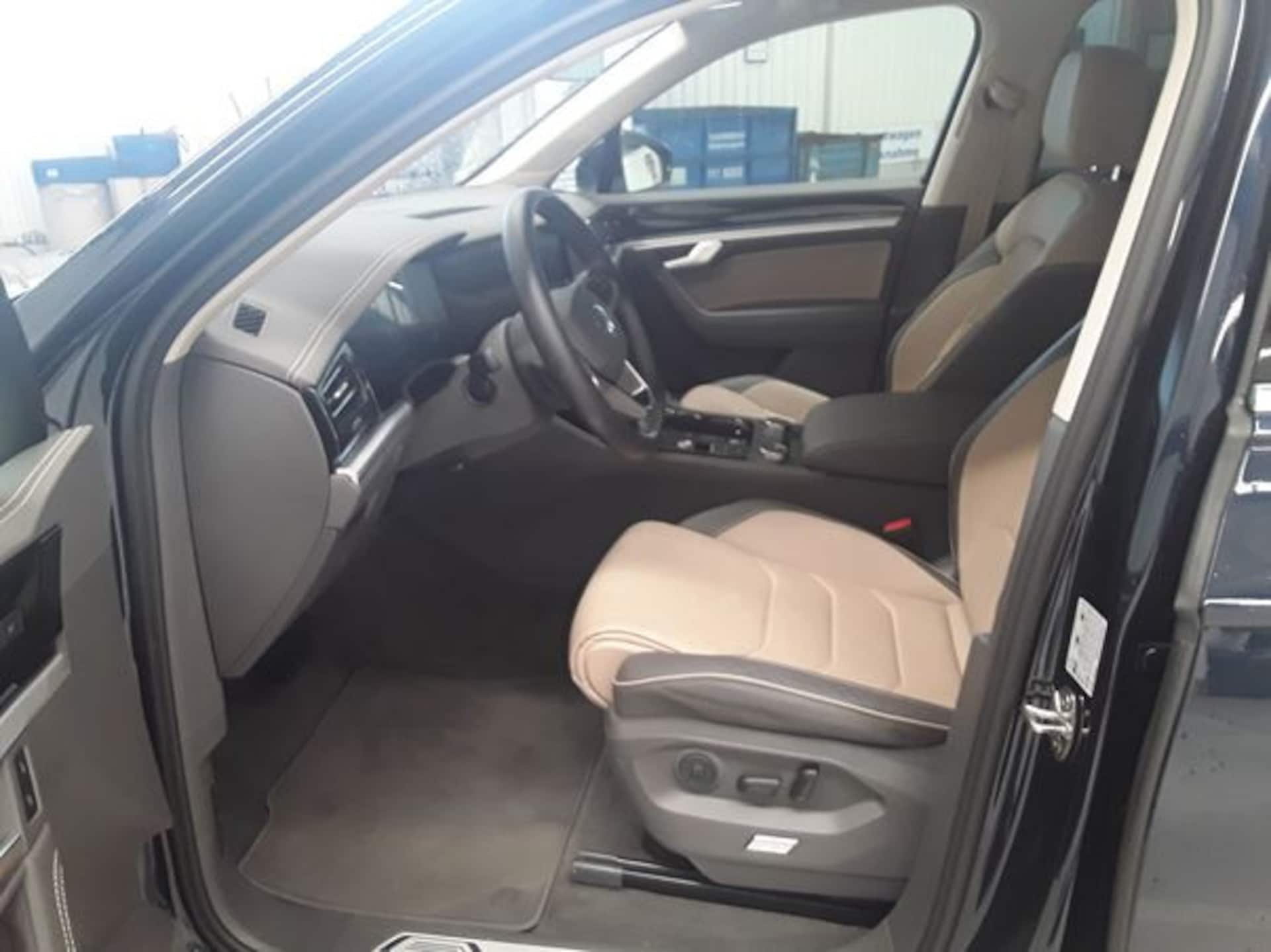 Volkswagen Touareg Elegance
