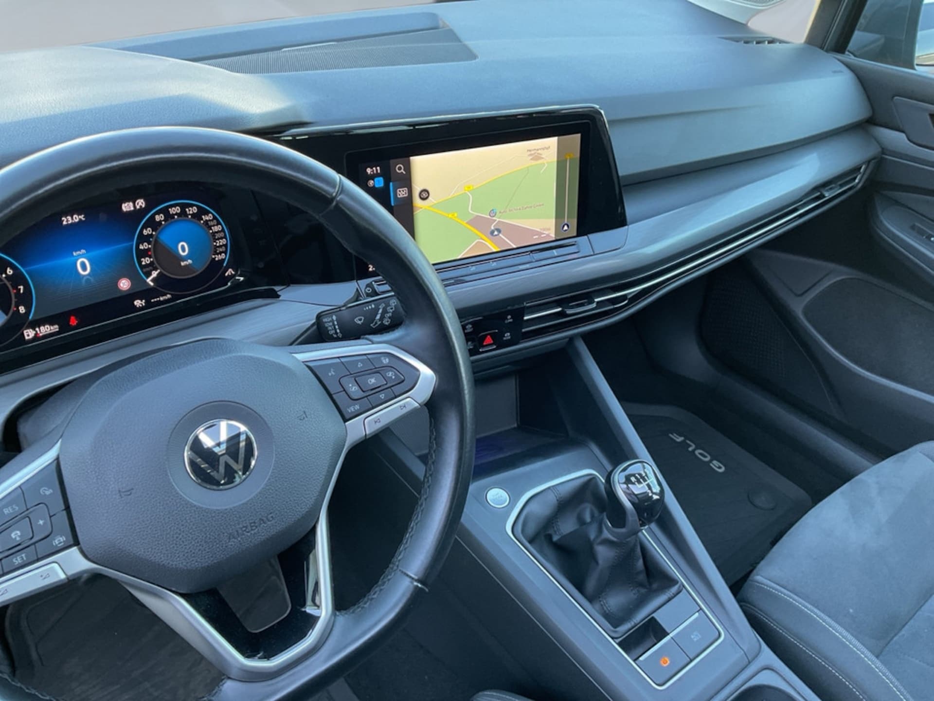 Volkswagen Golf Style