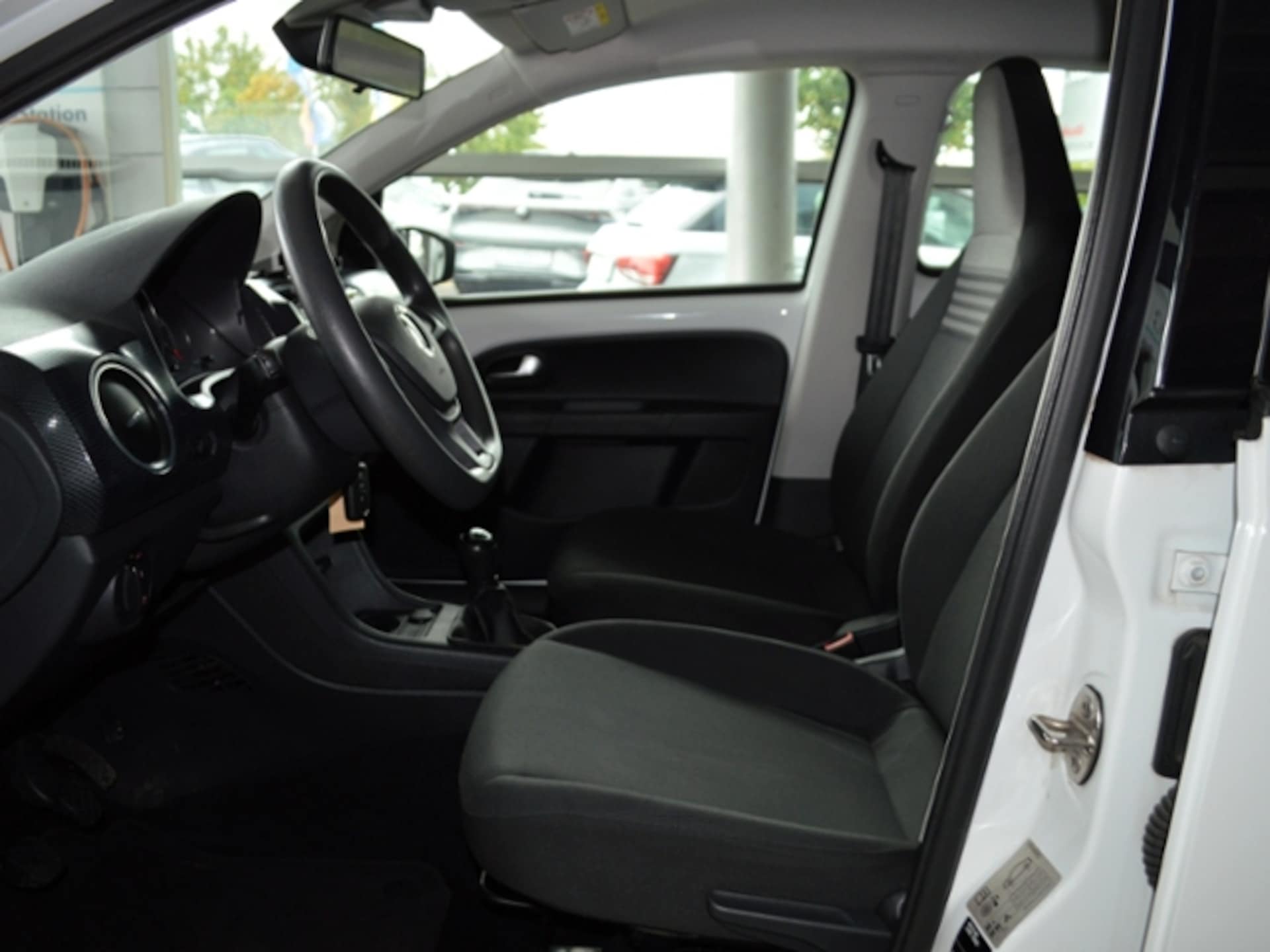 Volkswagen up!