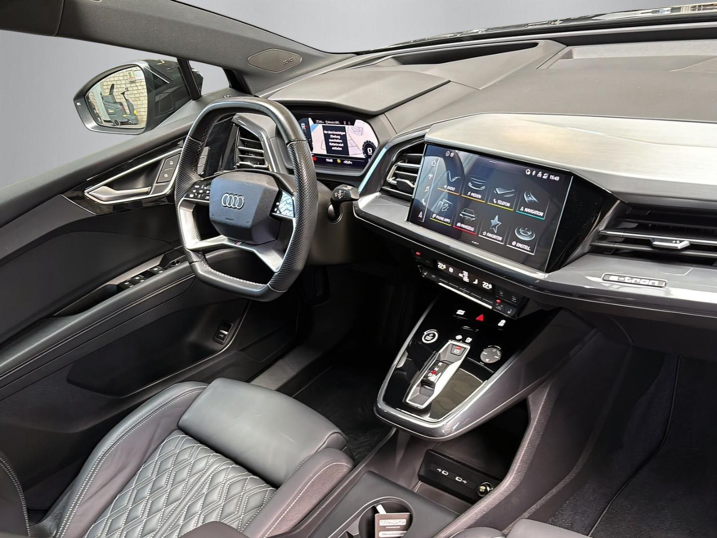 Bild über Audi Q4 e-tron 40 e-tron - für weitere Informationen kontaktieren Sie den Audi Partner