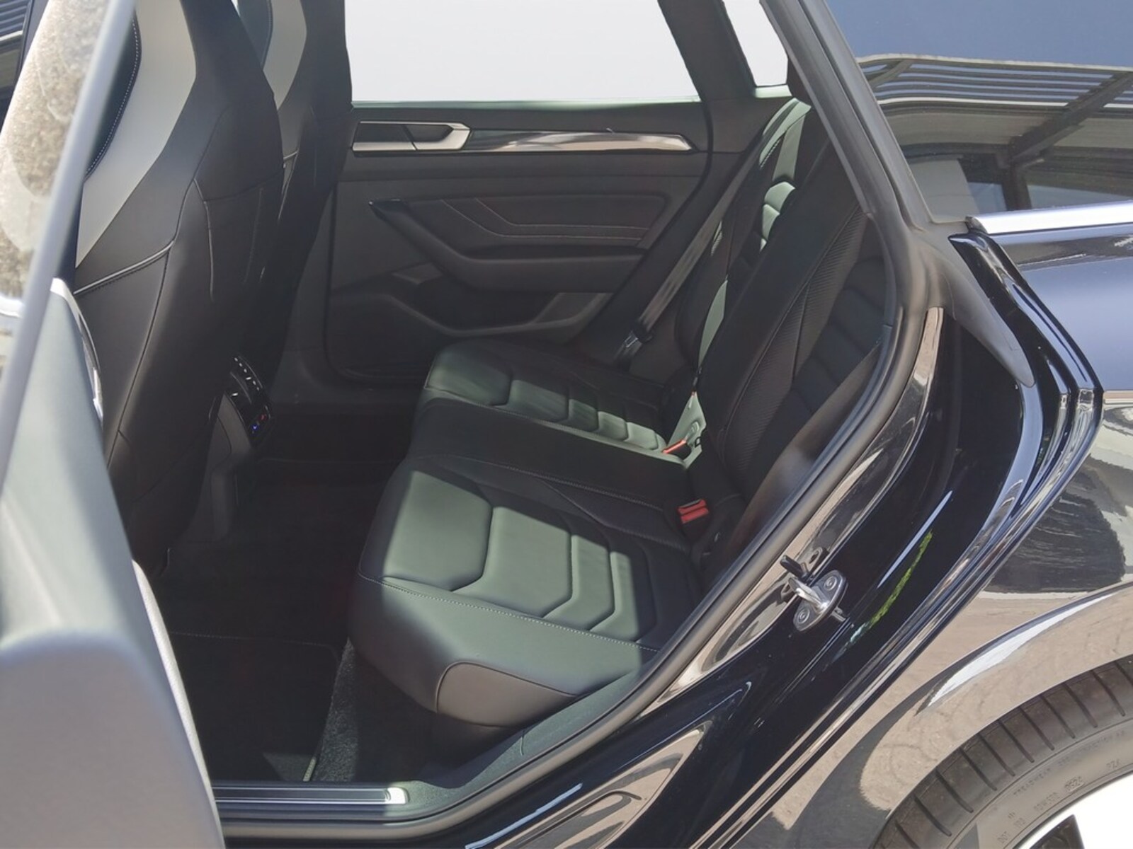 Volkswagen Arteon Shooting Brake – Bild 12