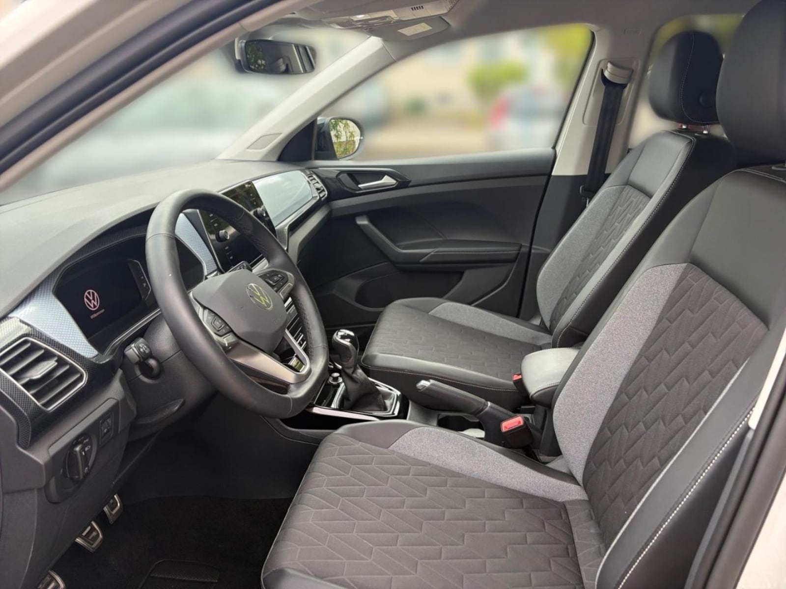 Volkswagen T-Cross – Bild 10