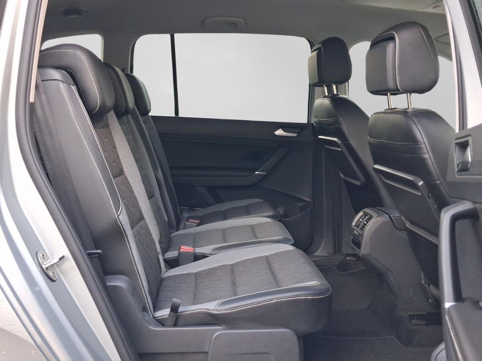 Volkswagen Touran – Bild 5