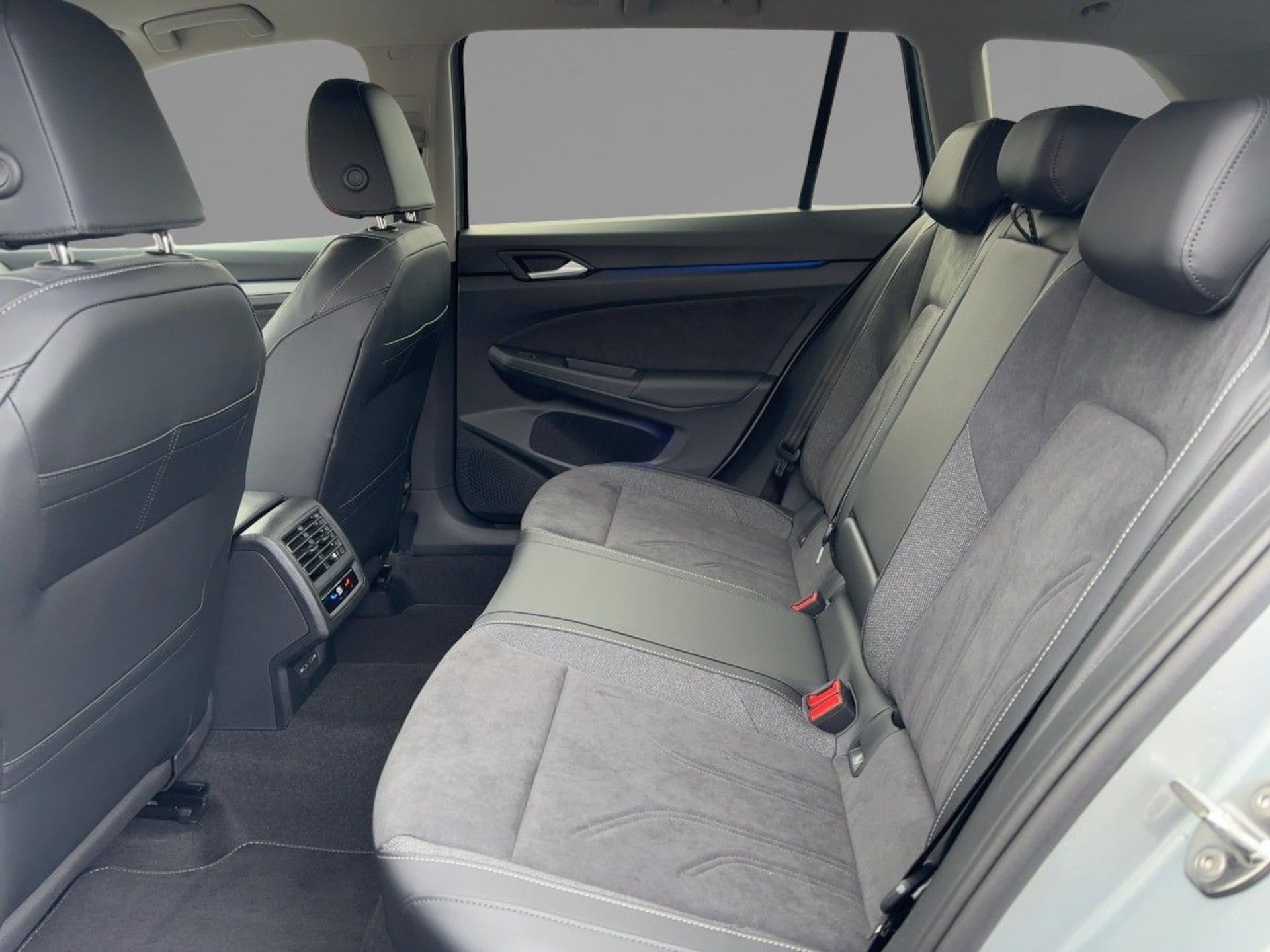 Volkswagen Golf Variant Style
