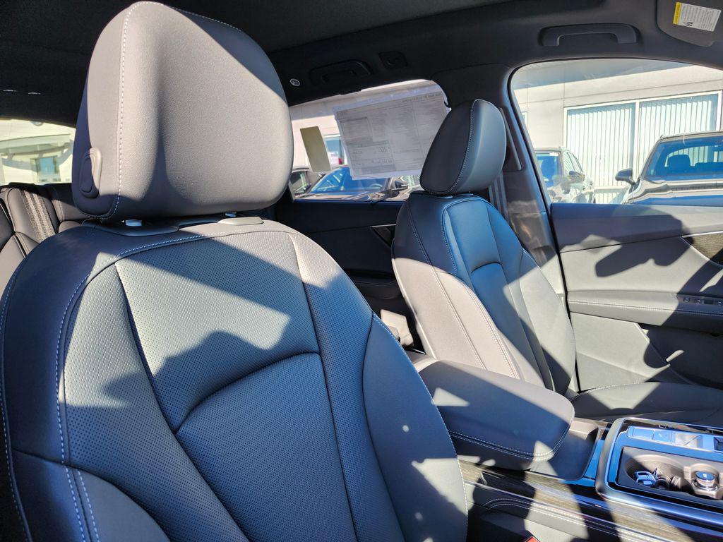 2026 Audi Q7 Premium Plus - Photo 18