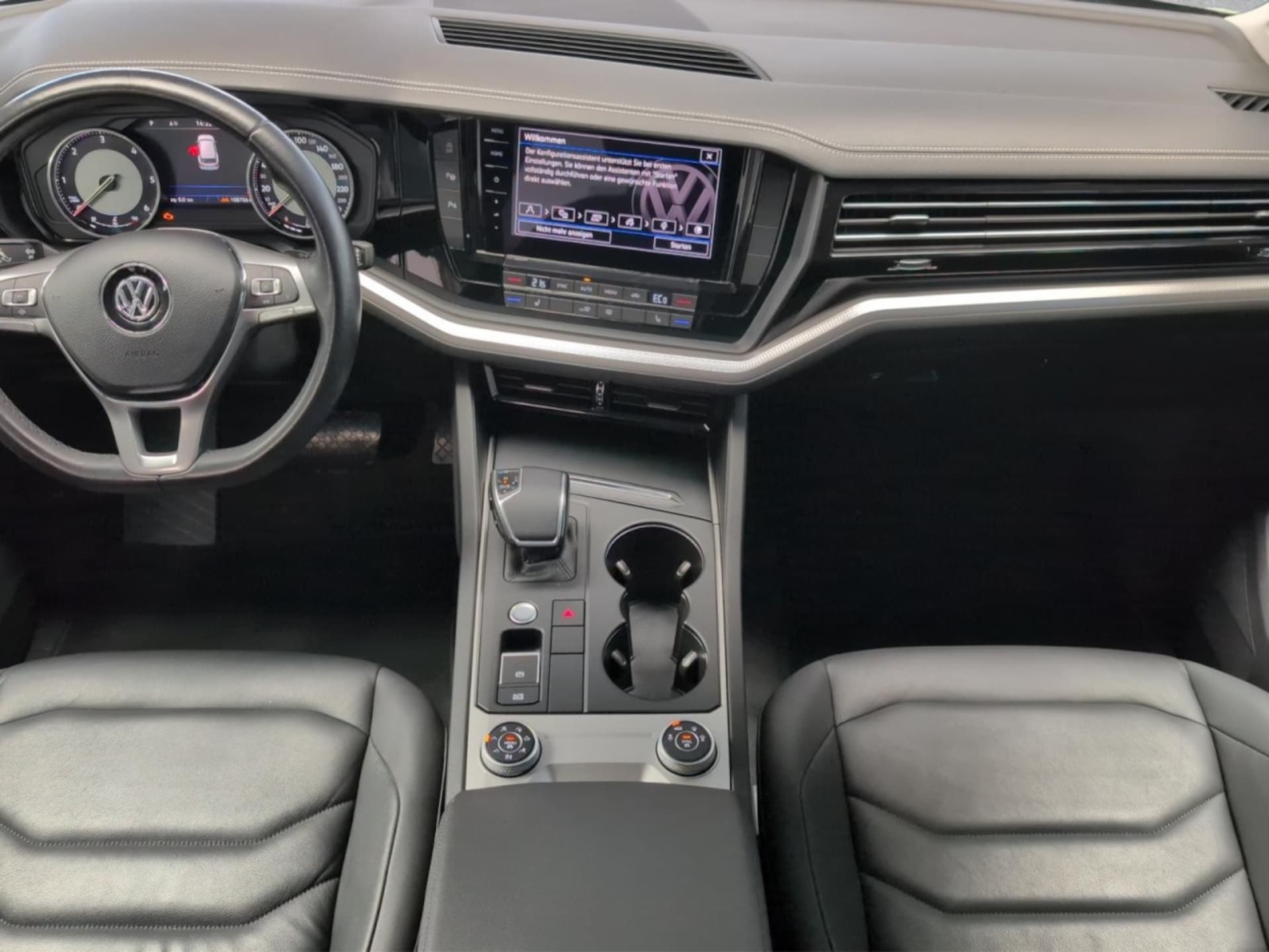 Volkswagen Touareg Basis-Modell