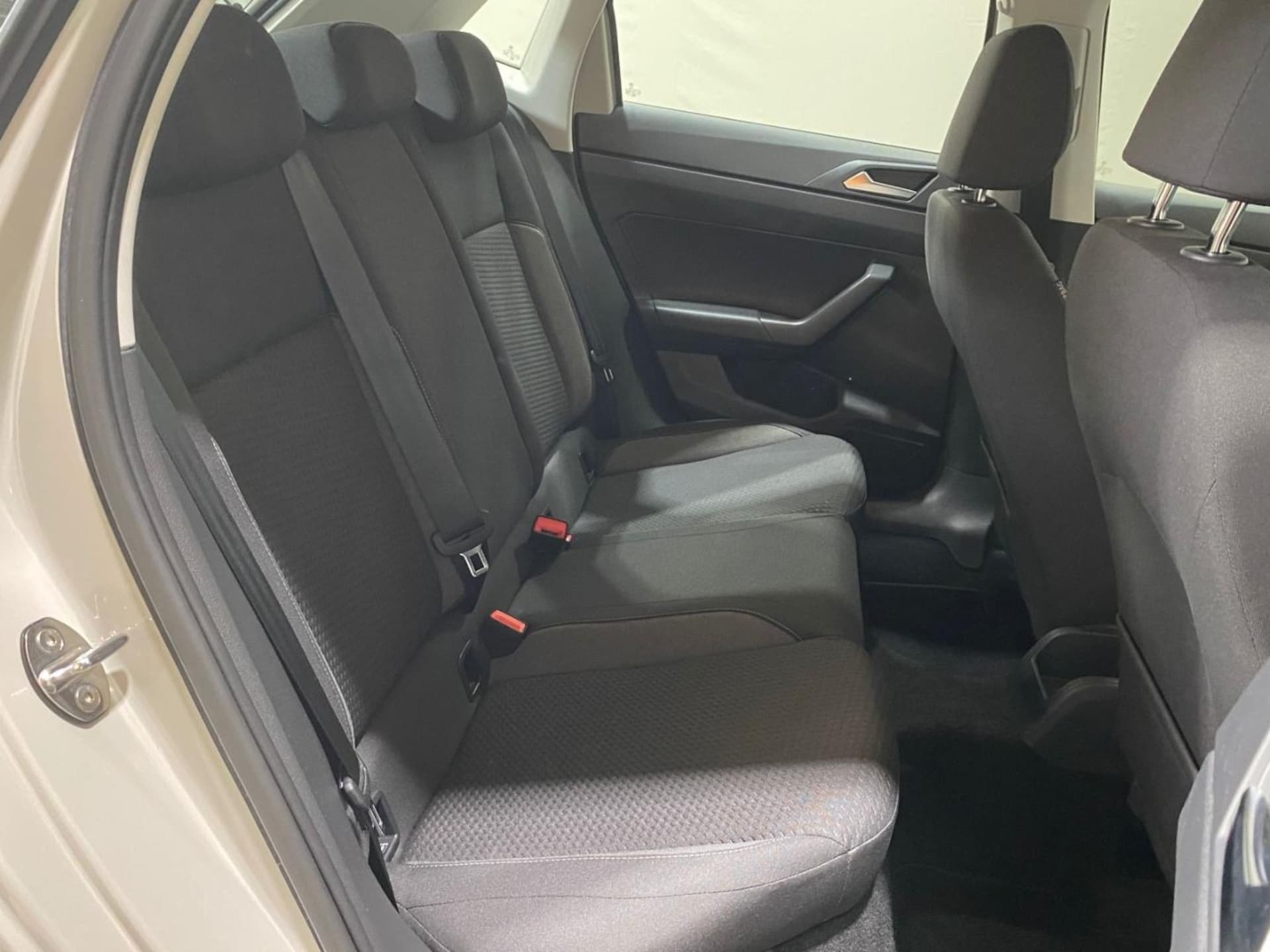 Volkswagen Polo Basis-Modell