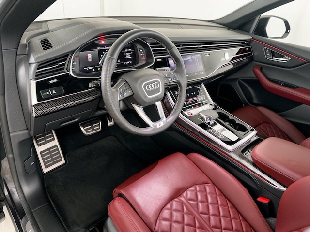 2023 Audi SQ8