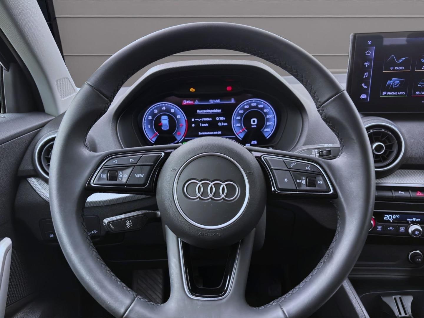 Bild über Audi Q2 30 TFSI Schaltgetriebe - für weitere Informationen kontaktieren Sie den Audi Partner