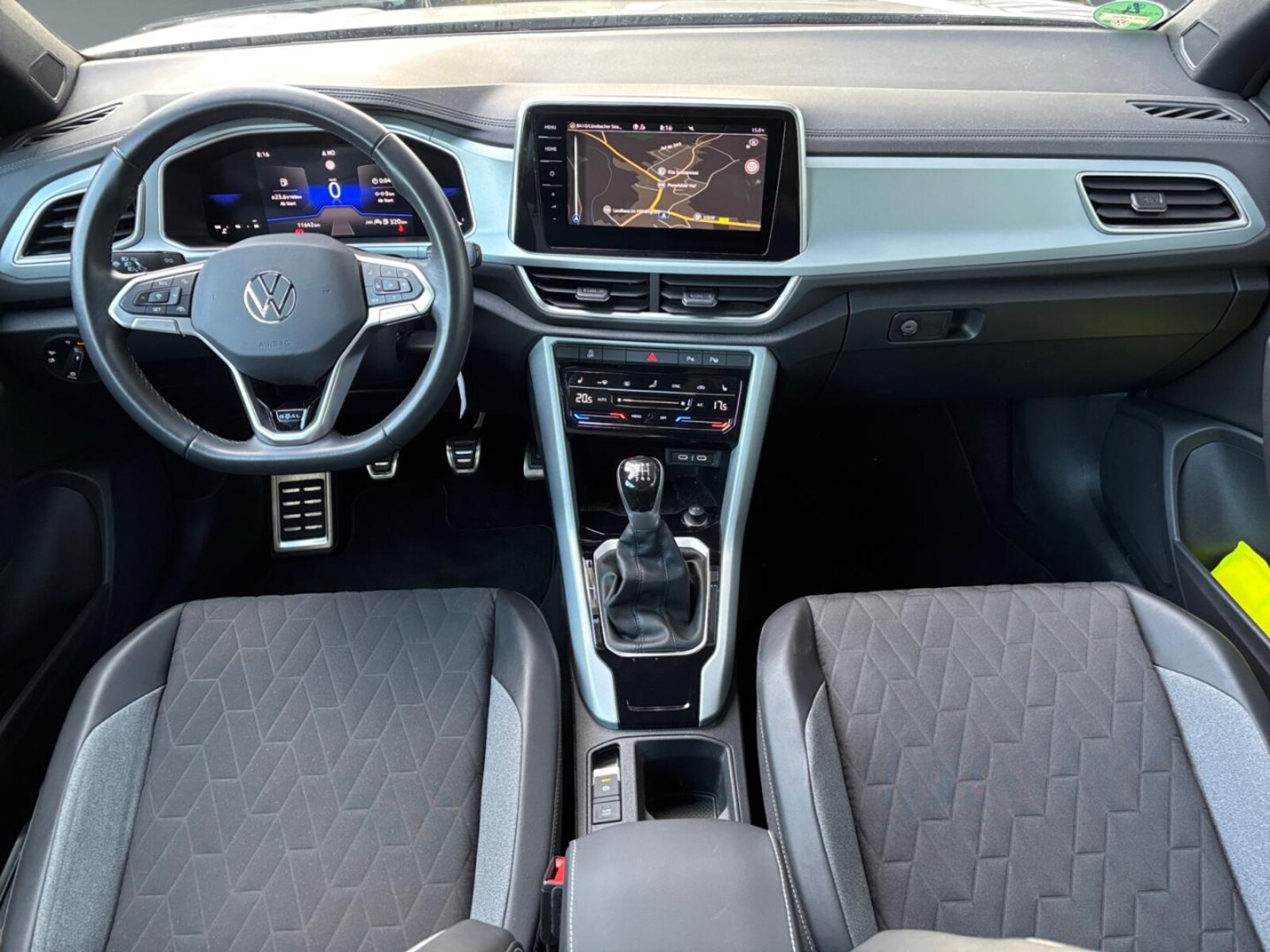 Volkswagen T-Roc Cabriolet – Bild 8