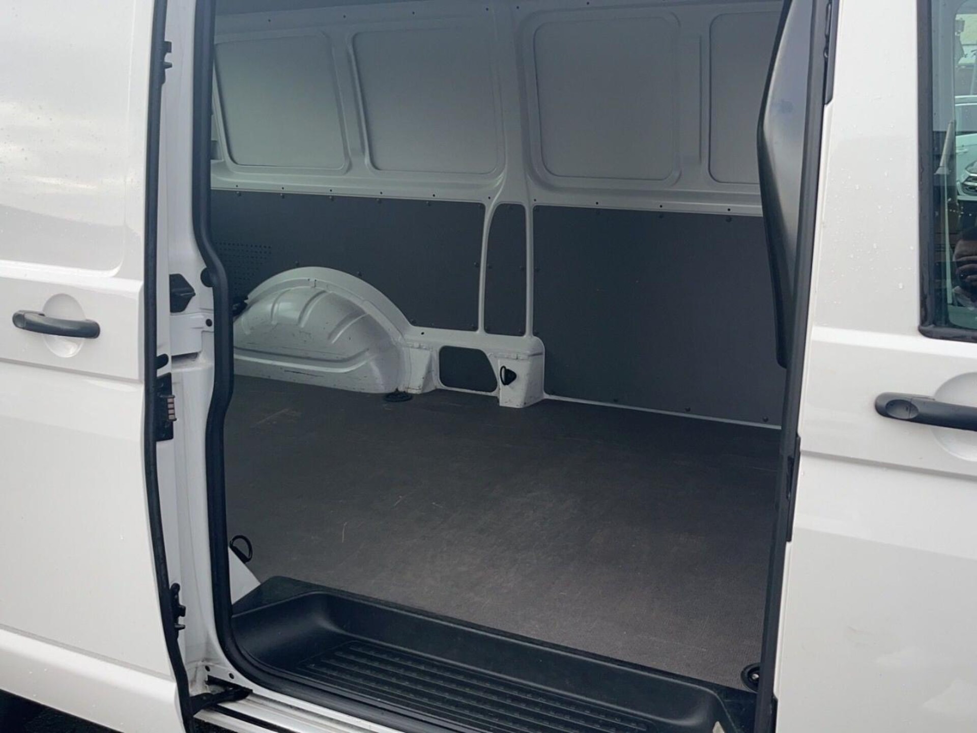 Volkswagen T6.1 Transporter Kasten langer Radstand EcoProfi