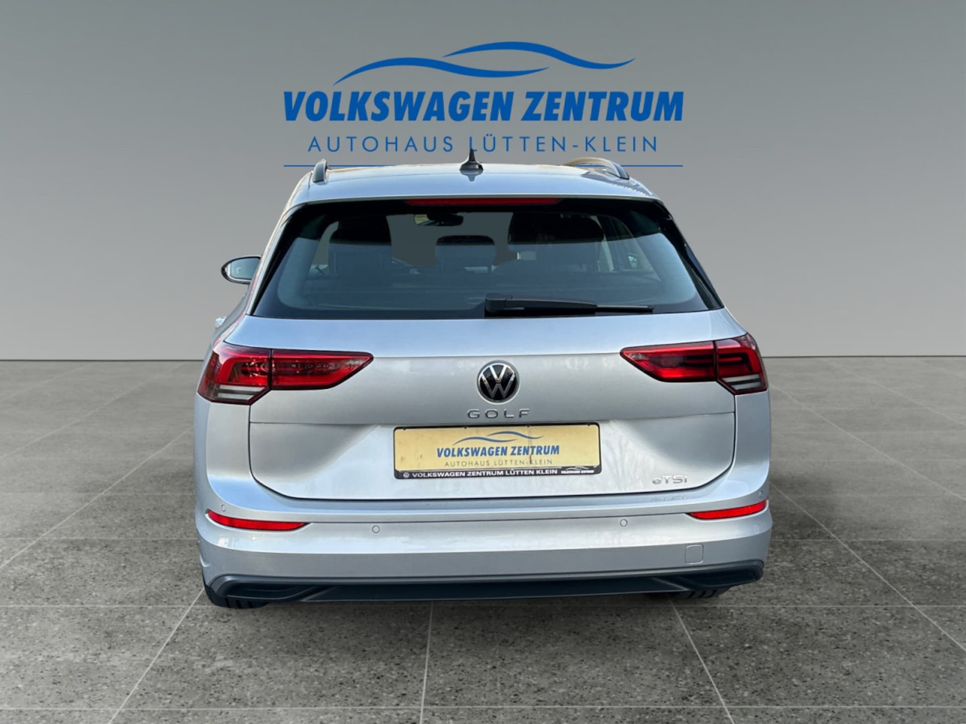 Volkswagen Golf Variant Life