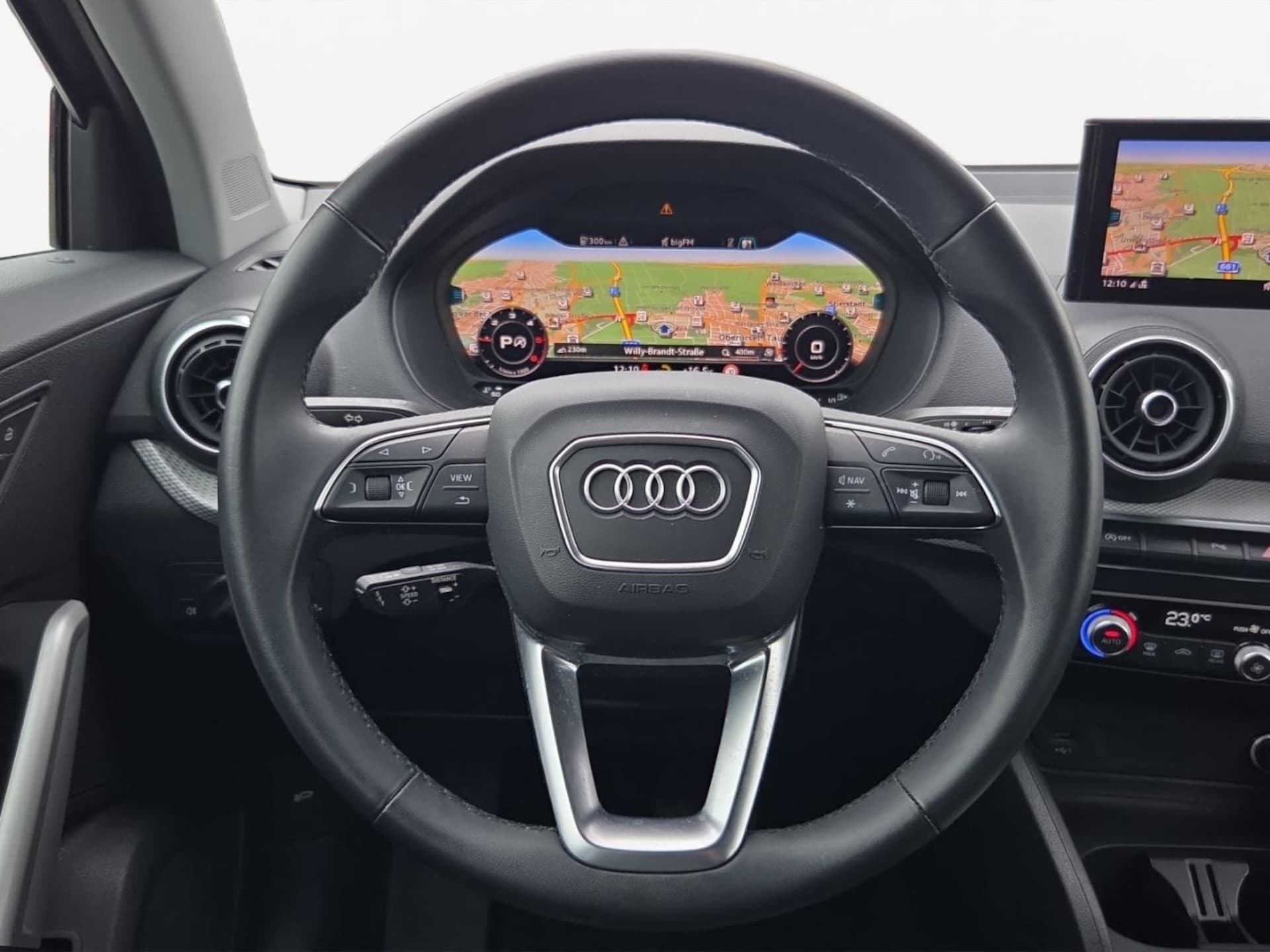 Audi Q2 S line