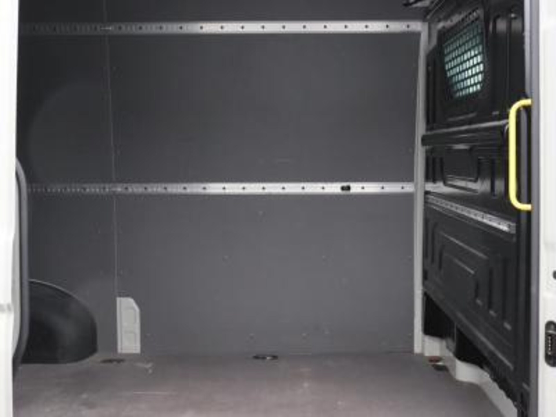 Volkswagen Crafter Kasten mittlerer Radstand