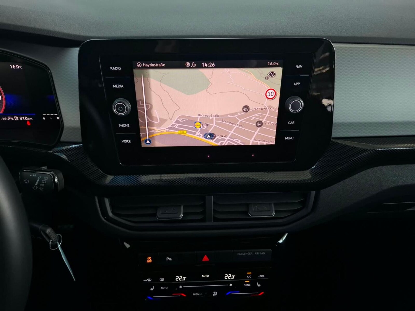 Volkswagen T-Cross – Bild 8