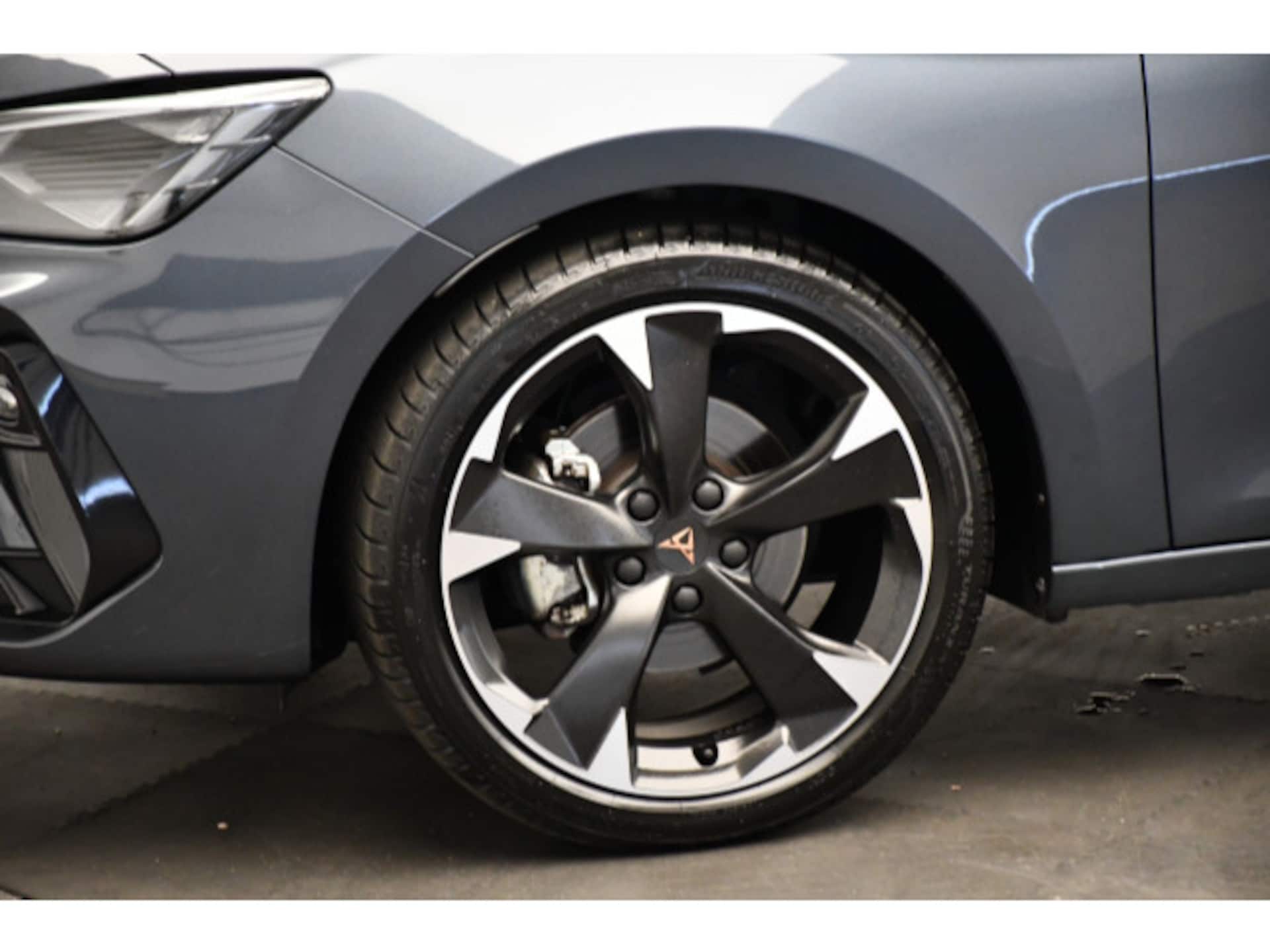CUPRA Leon Sportstourer