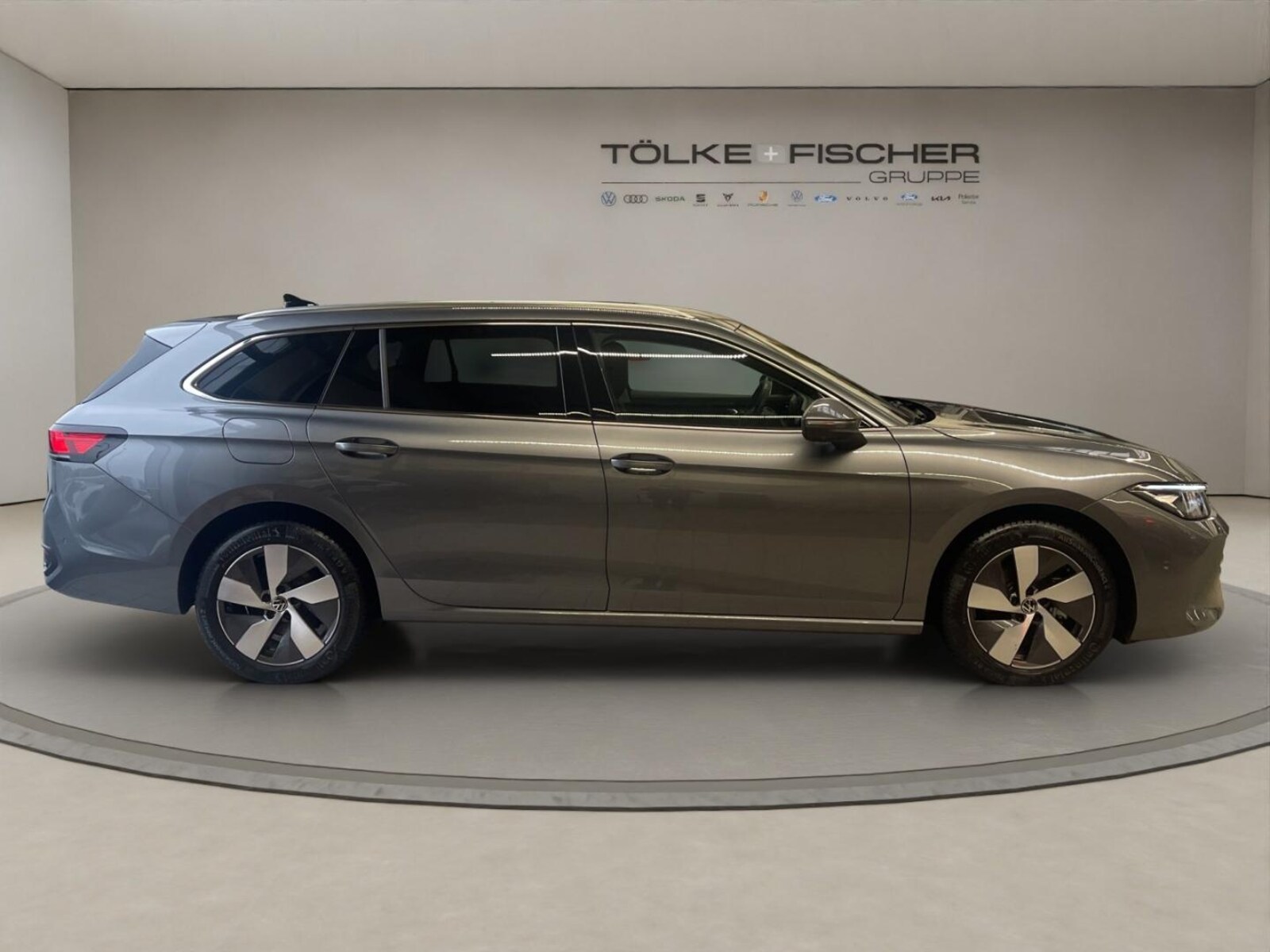 Volkswagen Passat – Bild 6