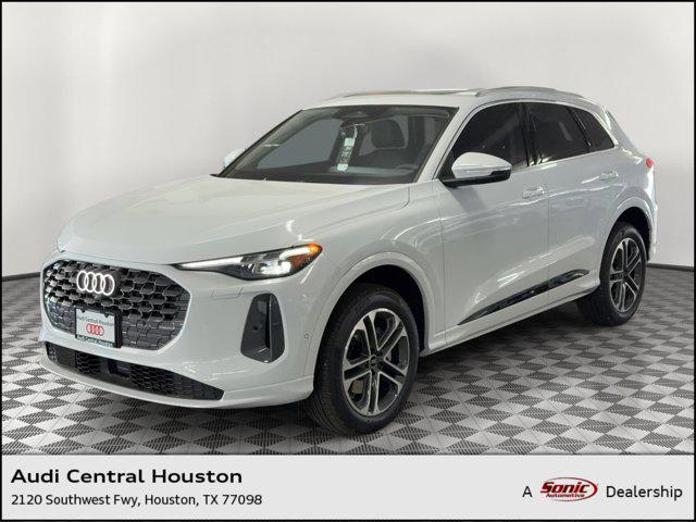 2026 Audi Q5 Premium Plus quattro's photo